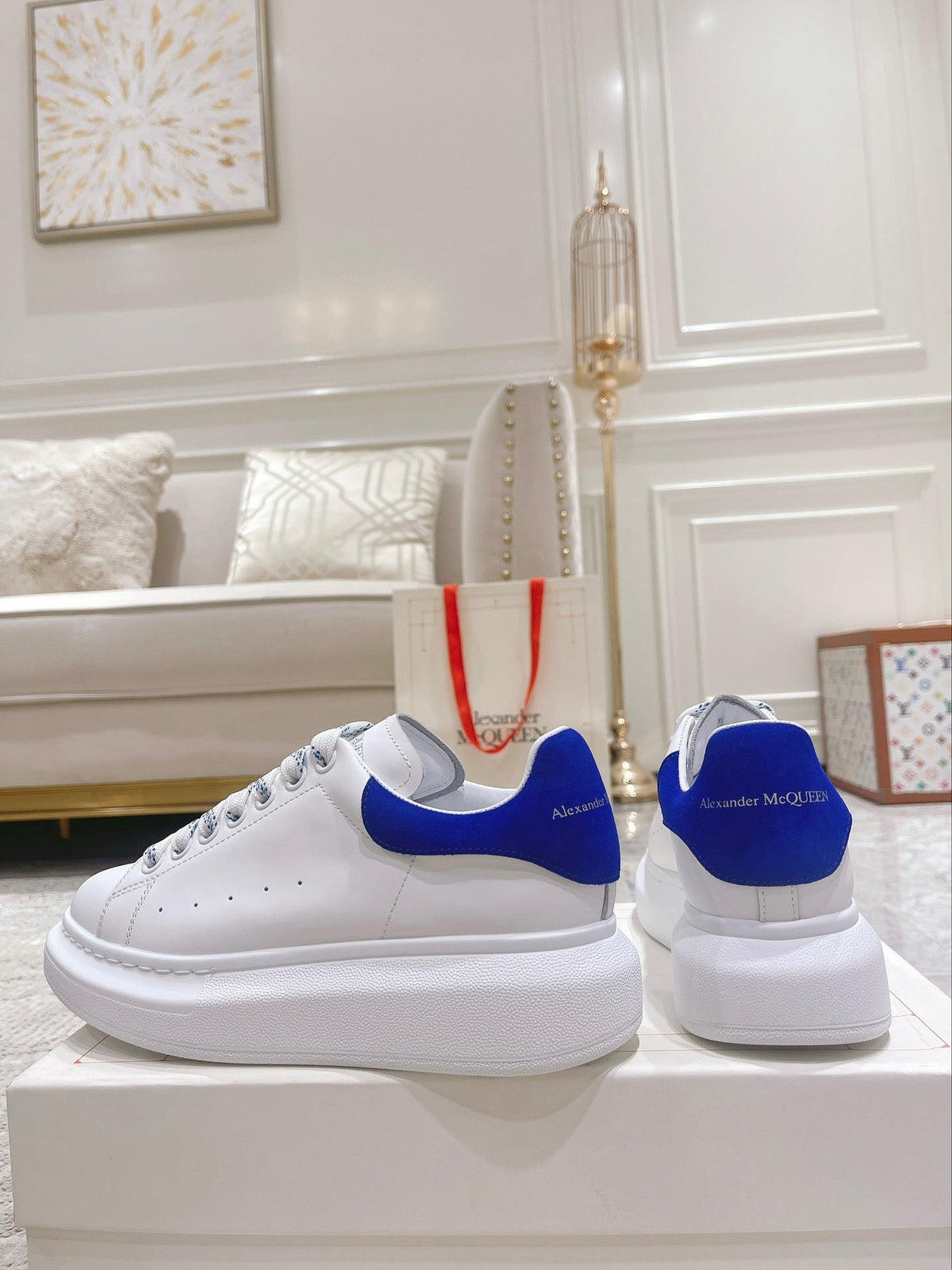 Sneakers & Shoes