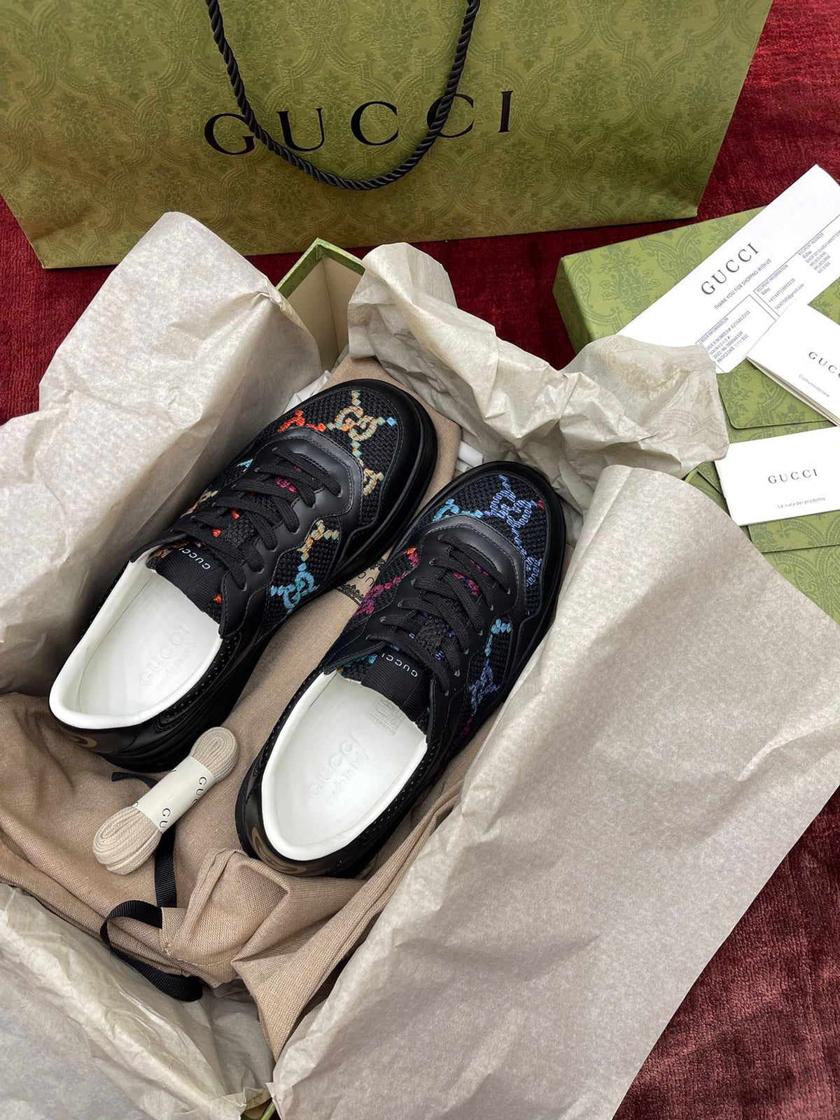 Sneakers & Shoes