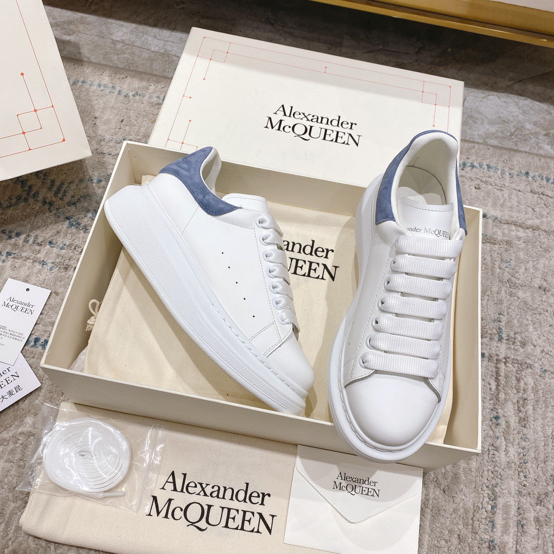Sneakers & Shoes
