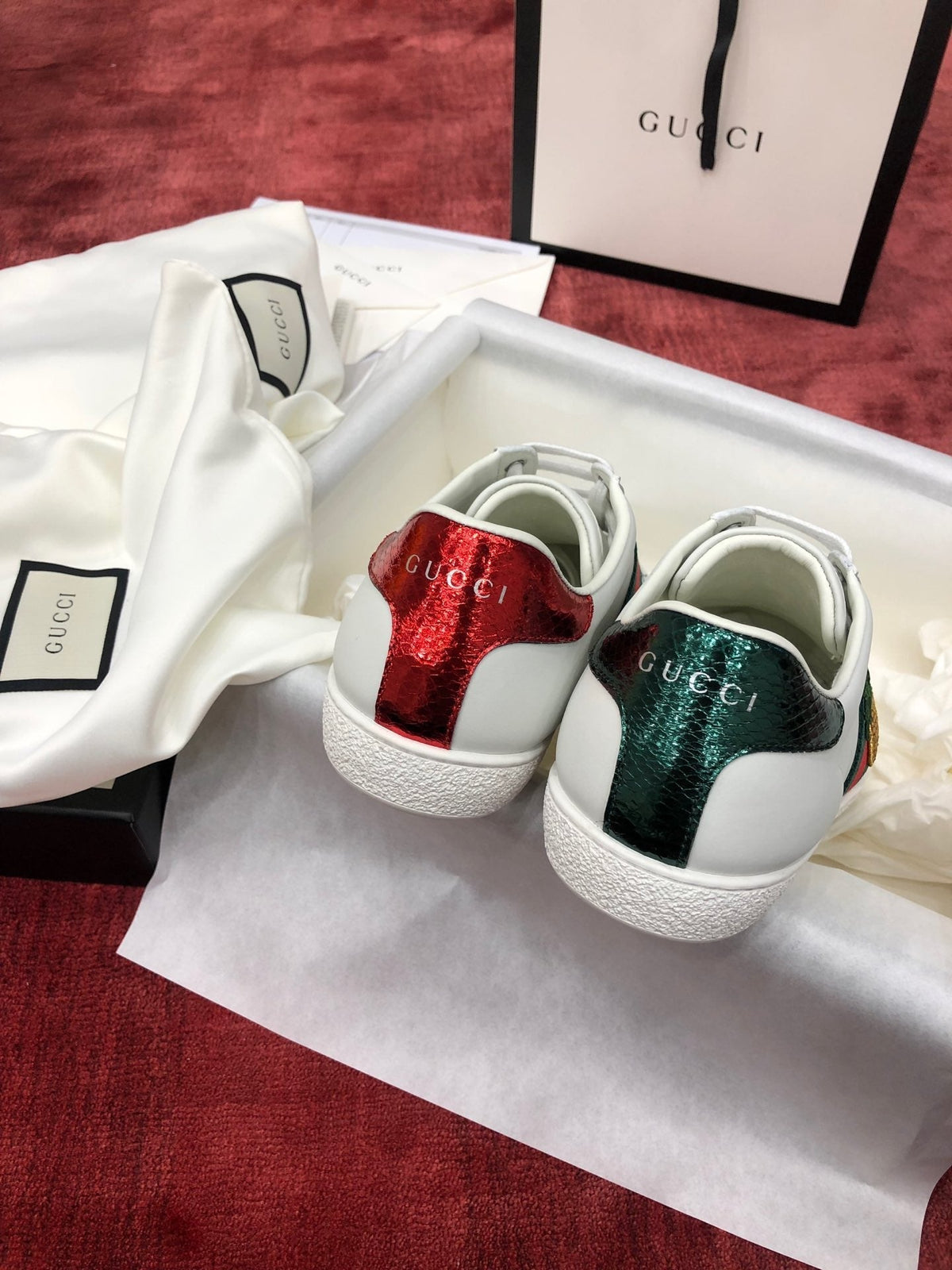 Sneakers & Shoes