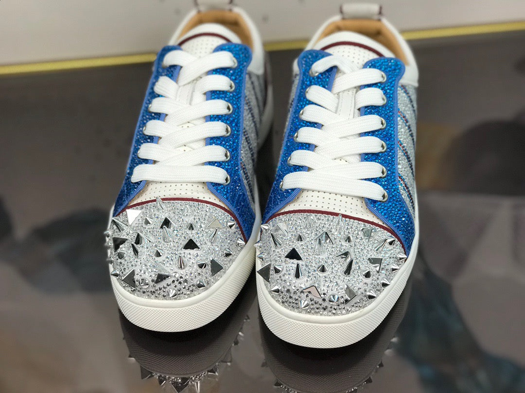 Sneakers & Shoes