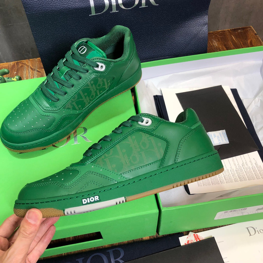 DIO Sneakers