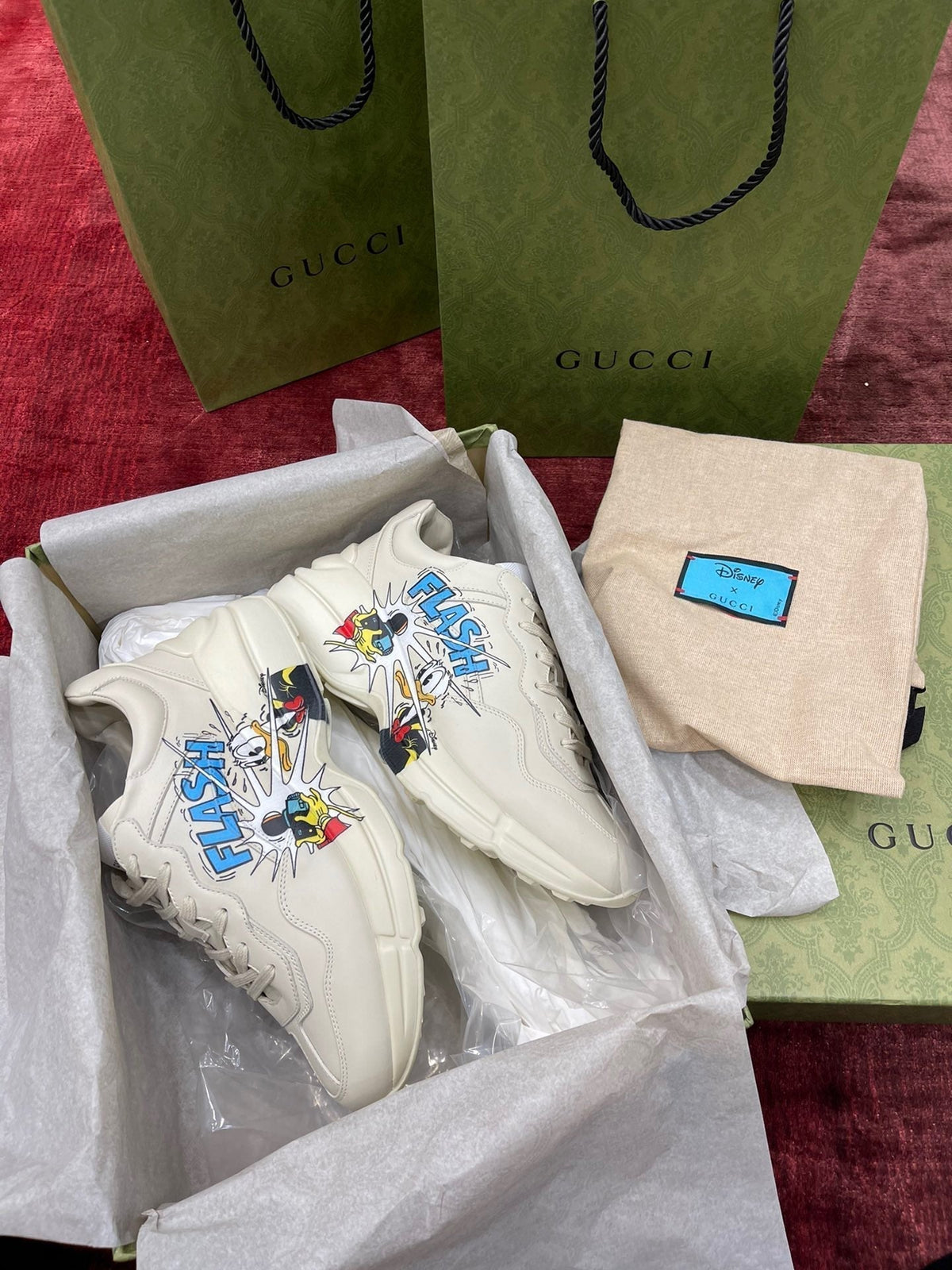Sneakers & Shoes