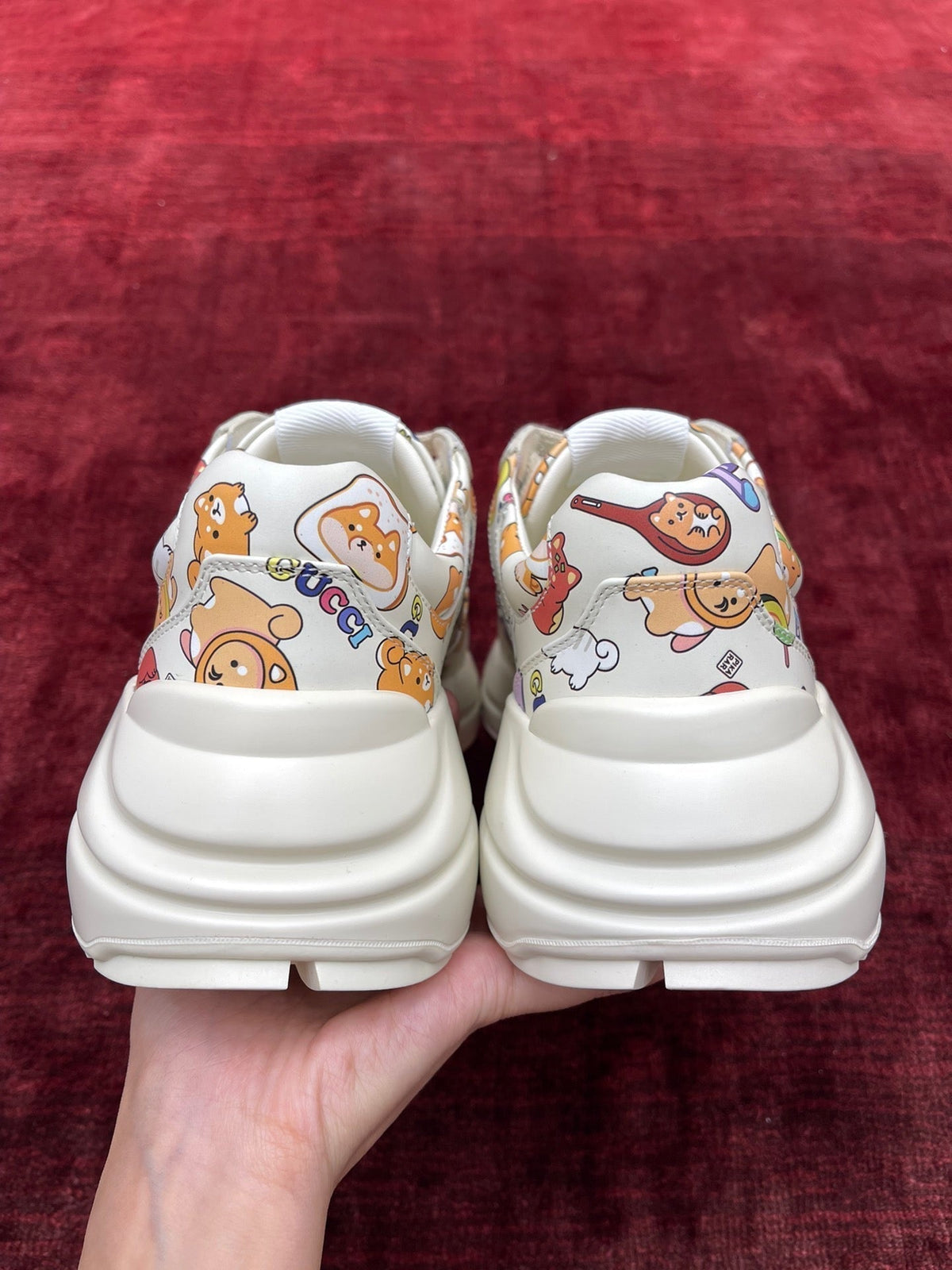 Sneakers & Shoes