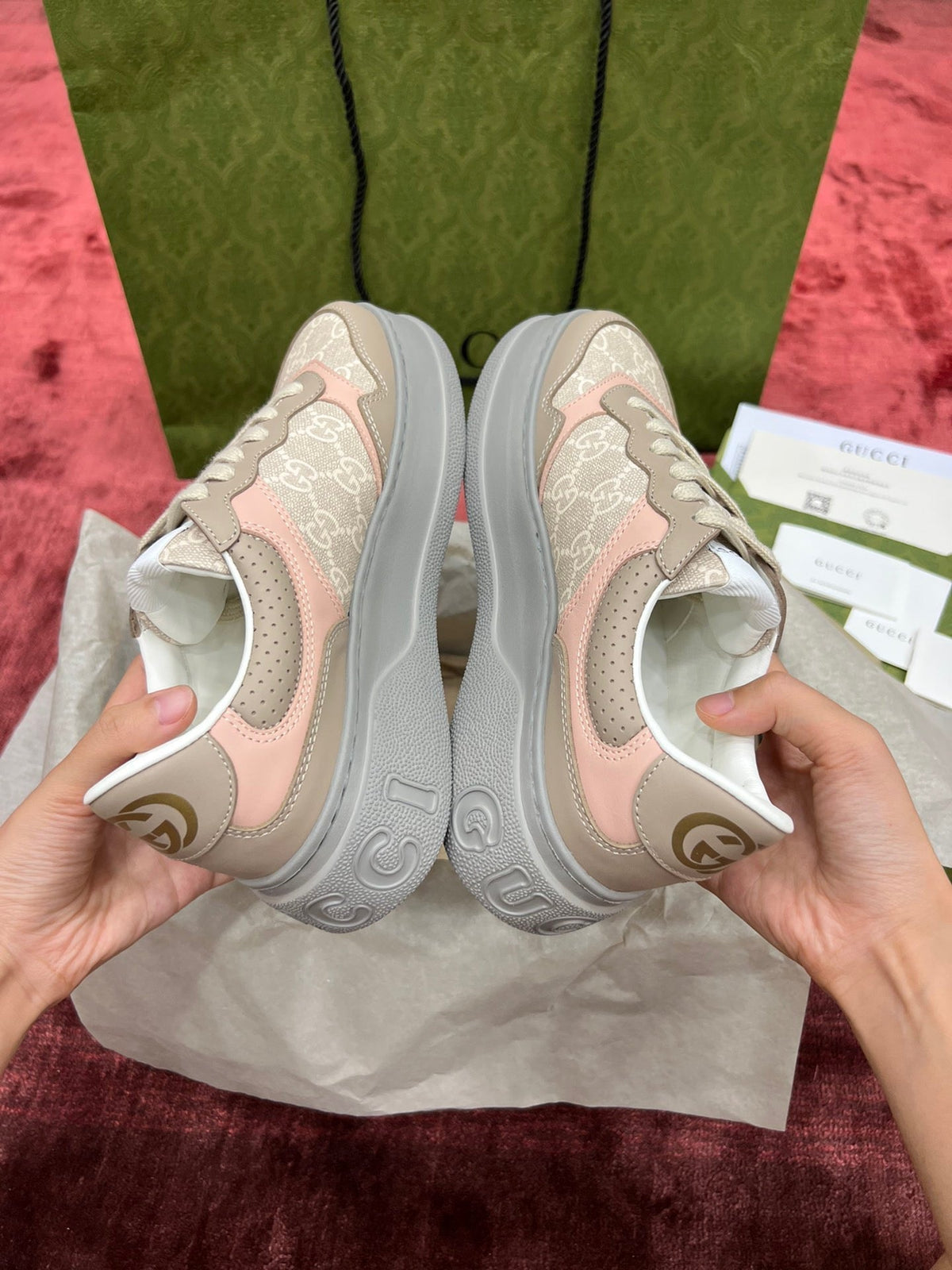 Sneakers & Shoes