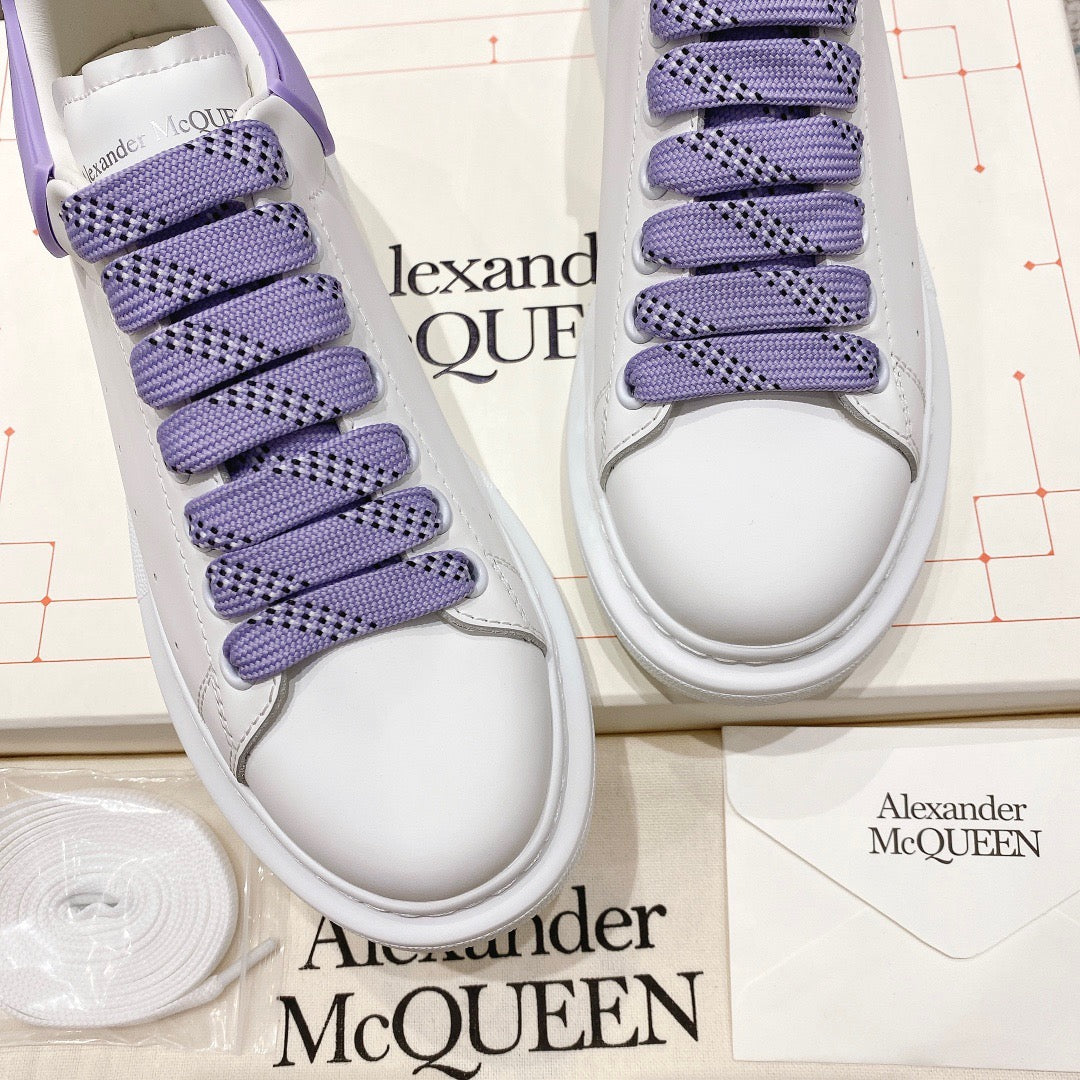 Sneakers & Shoes