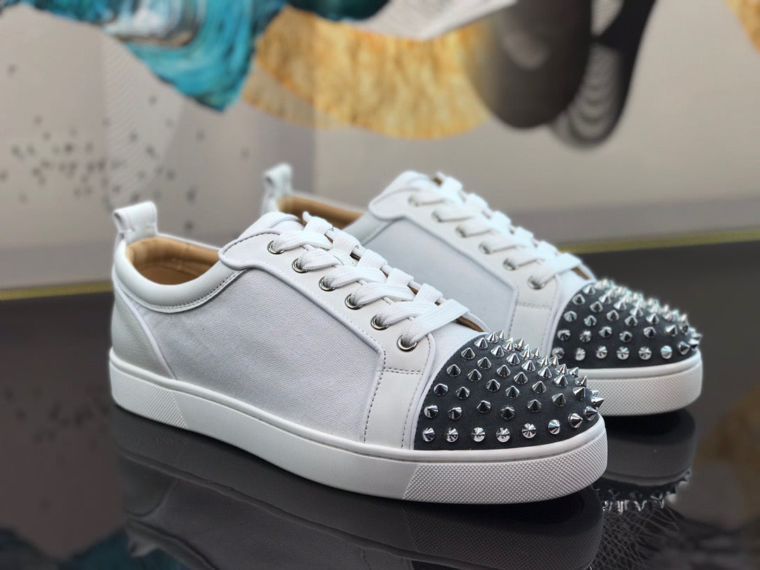 Sneakers & Shoes
