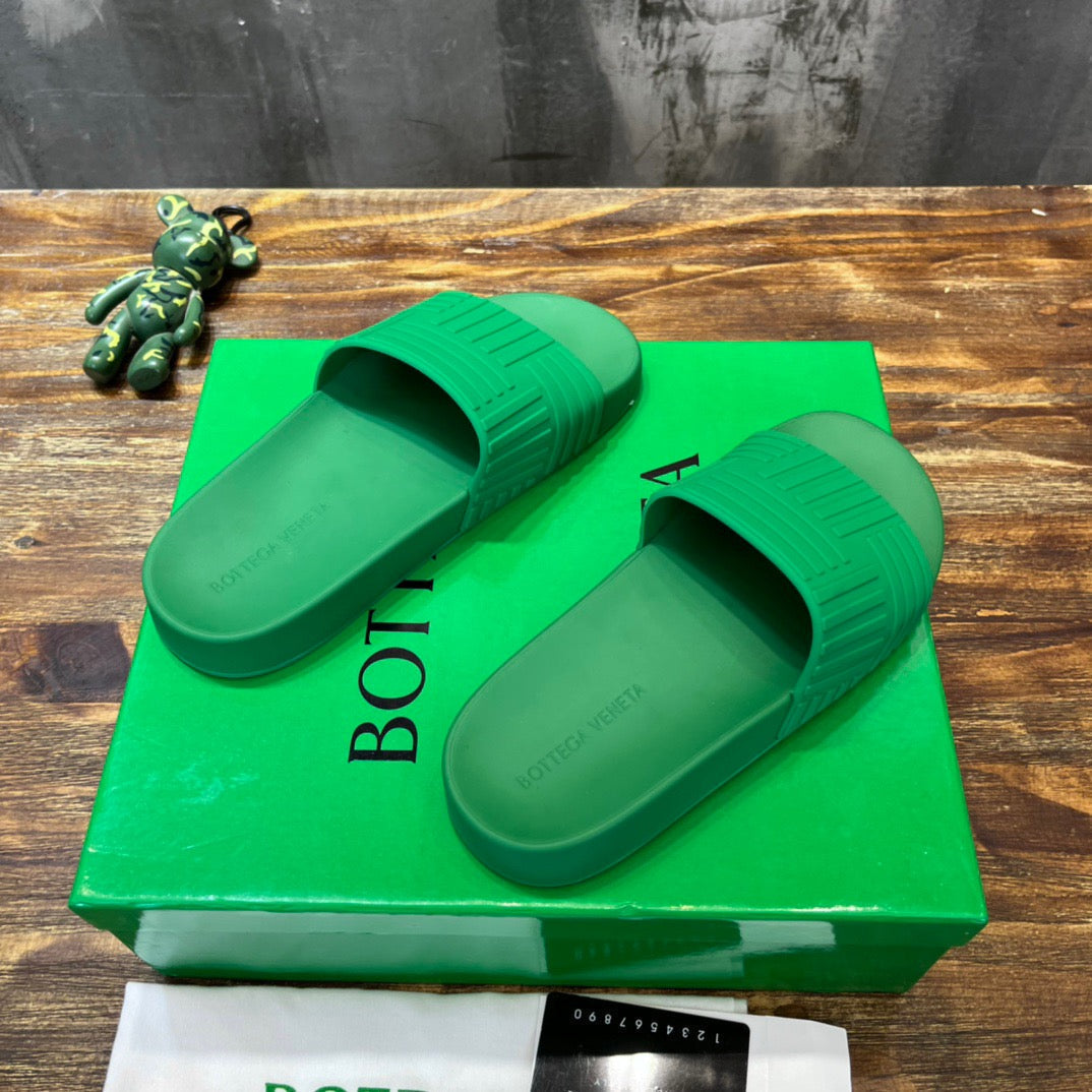BV Sandals