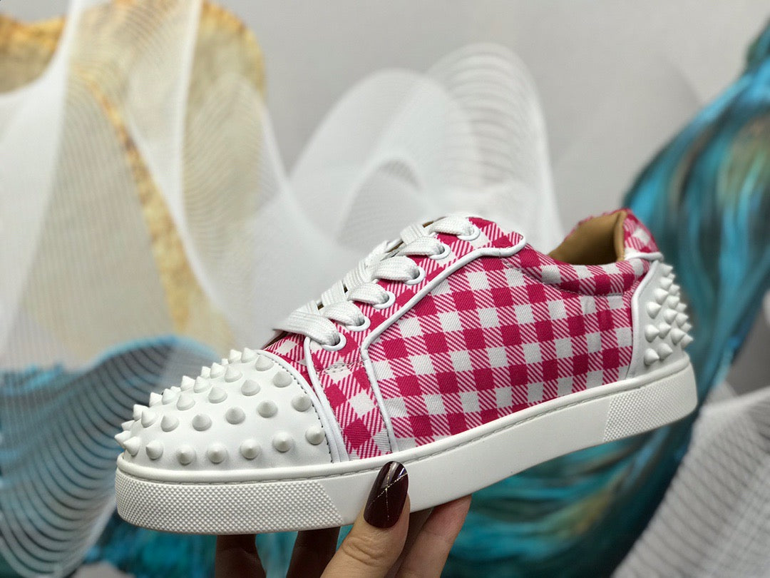 Sneakers & Shoes