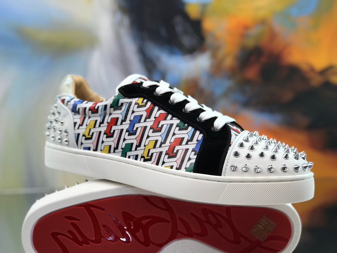 Sneakers & Shoes