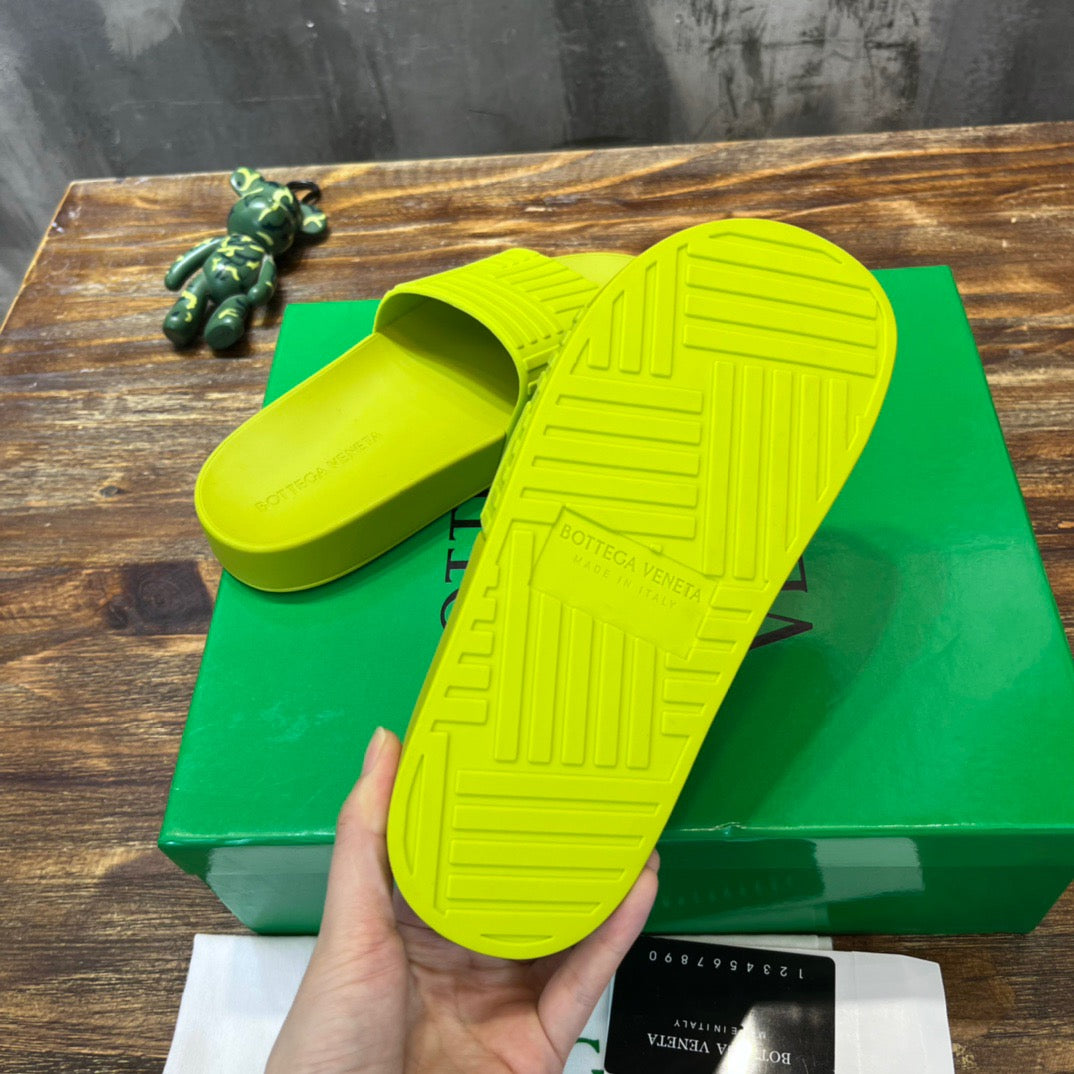 BV Sandals