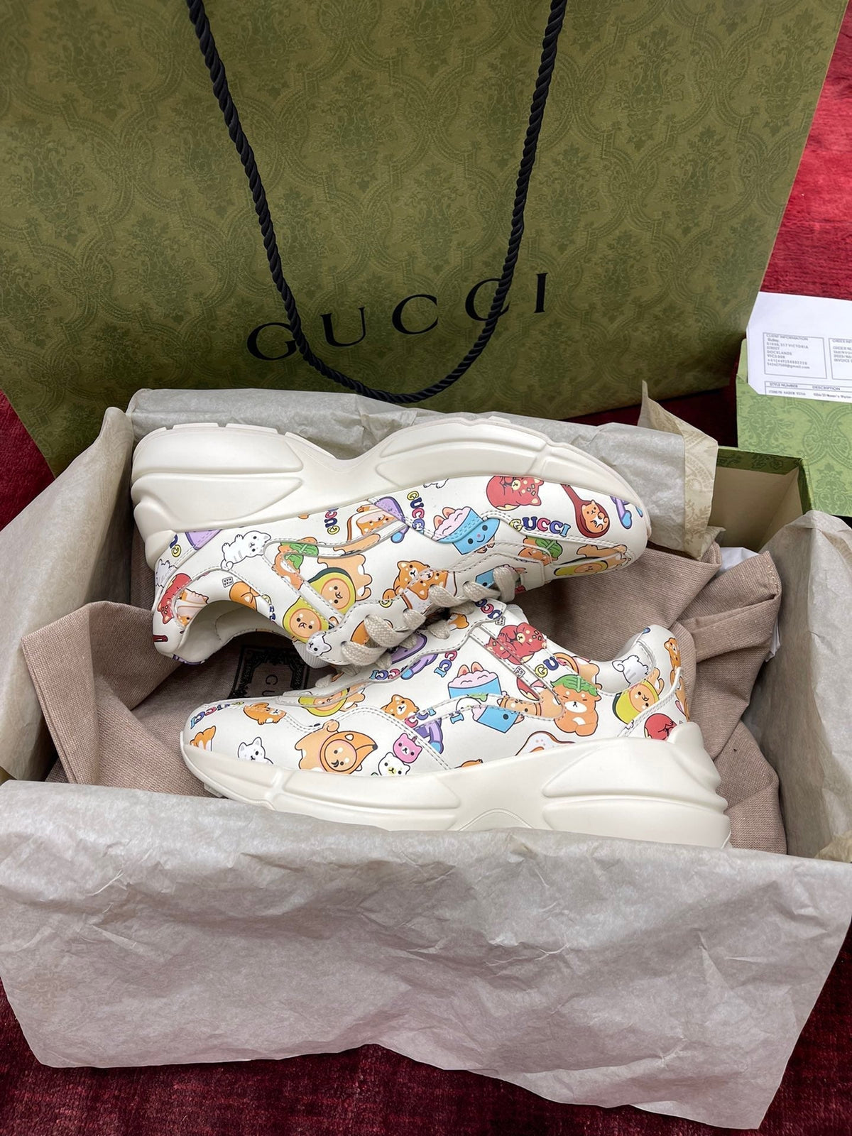 Sneakers & Shoes