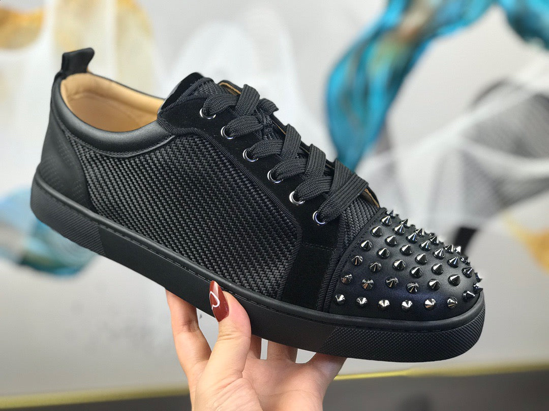 Sneakers & Shoes