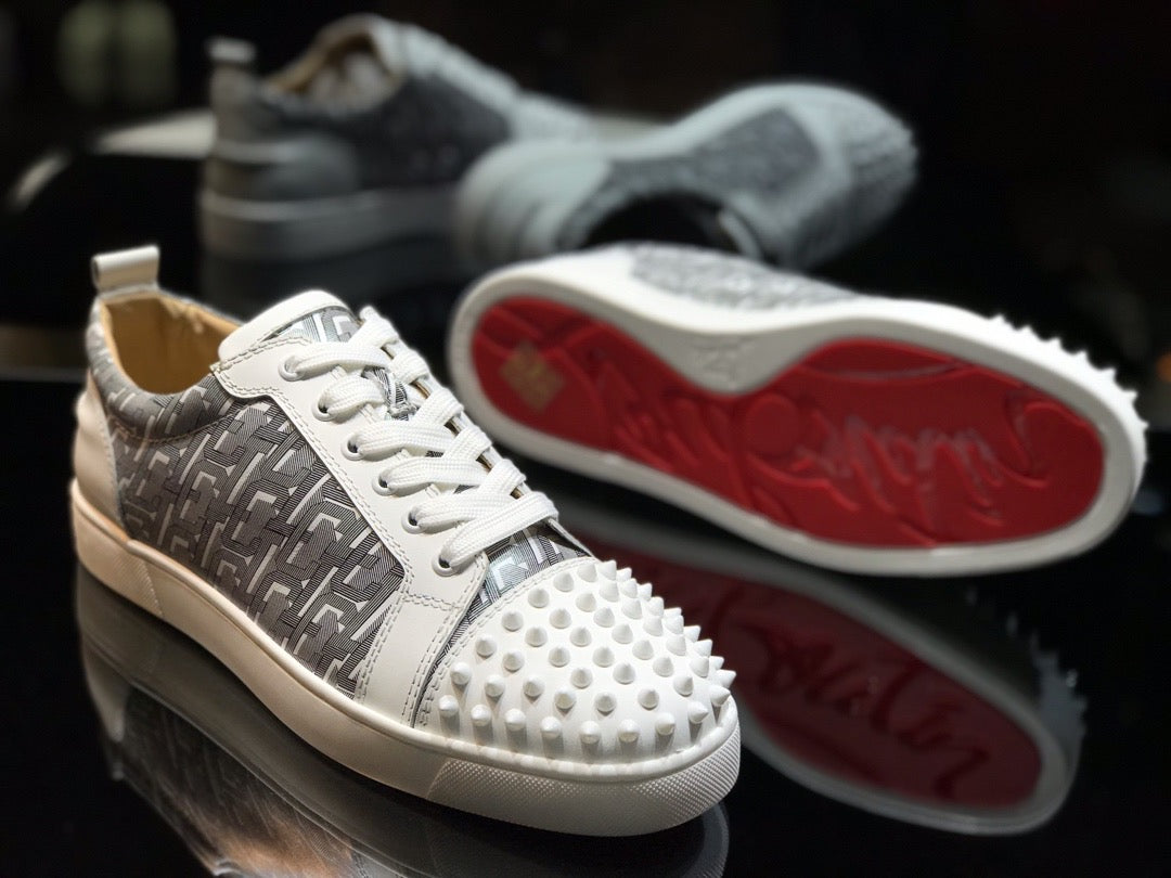 Sneakers & Shoes