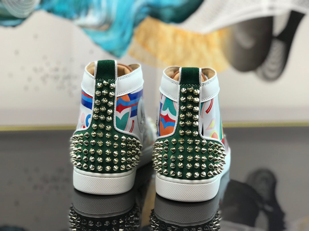 Sneakers & Shoes