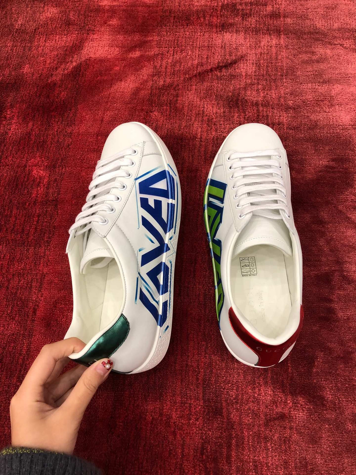 Sneakers & Shoes