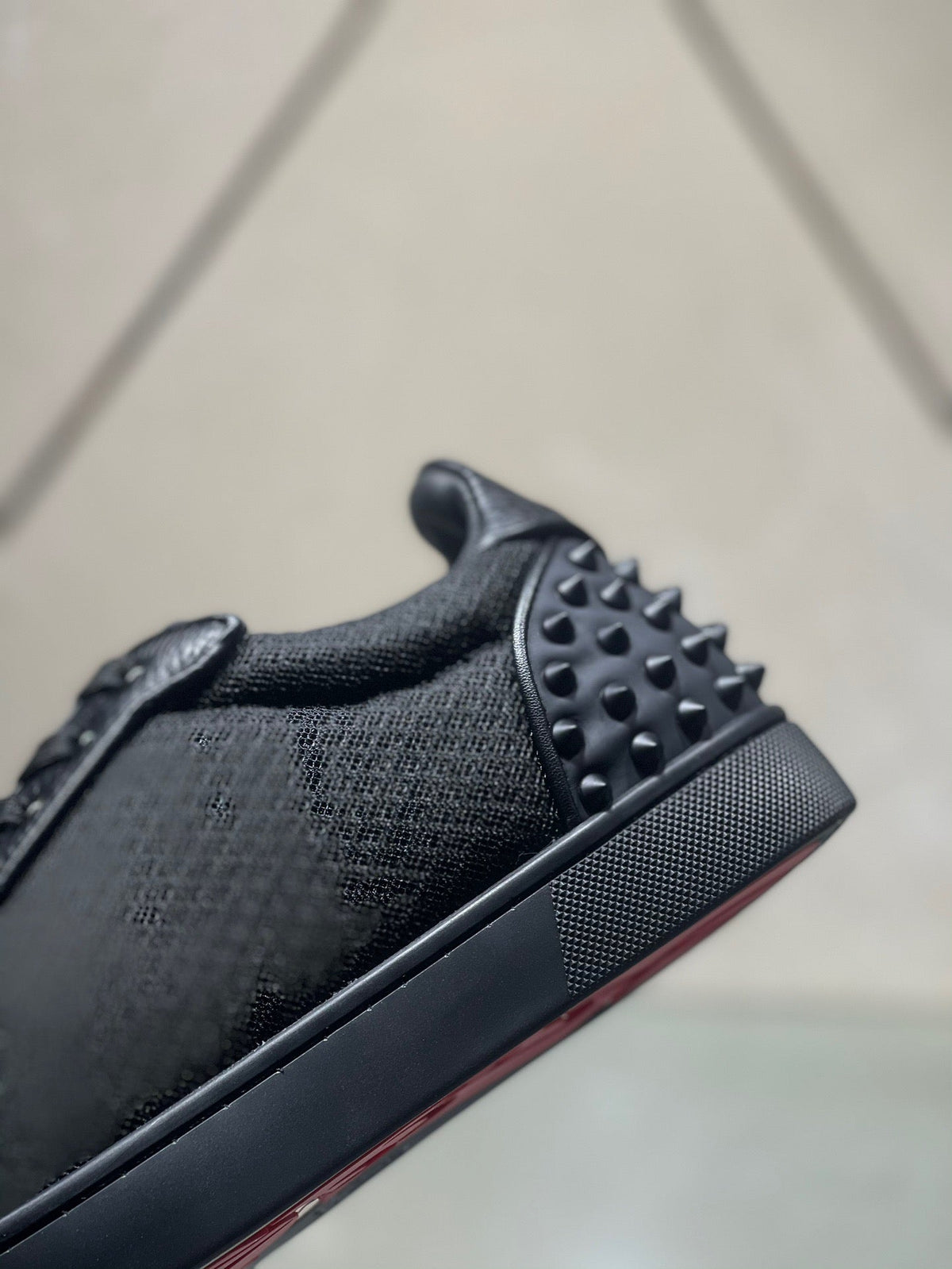 Sneakers & Shoes
