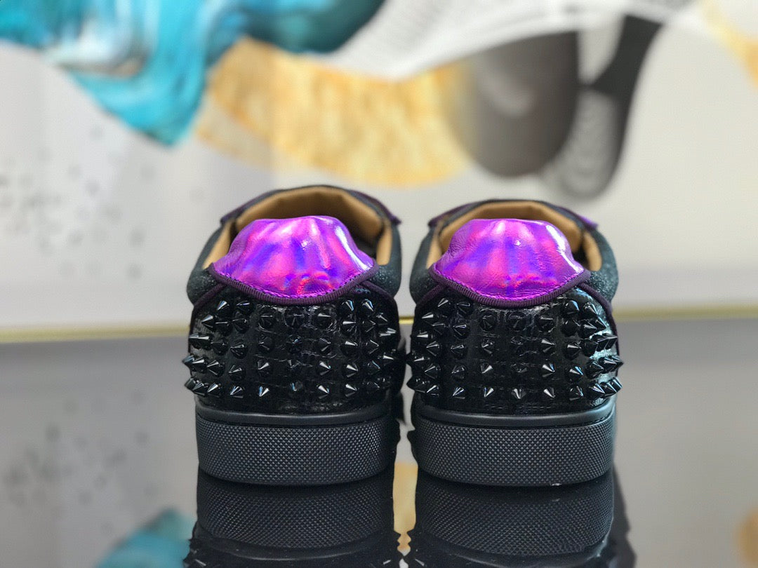 Sneakers & Shoes
