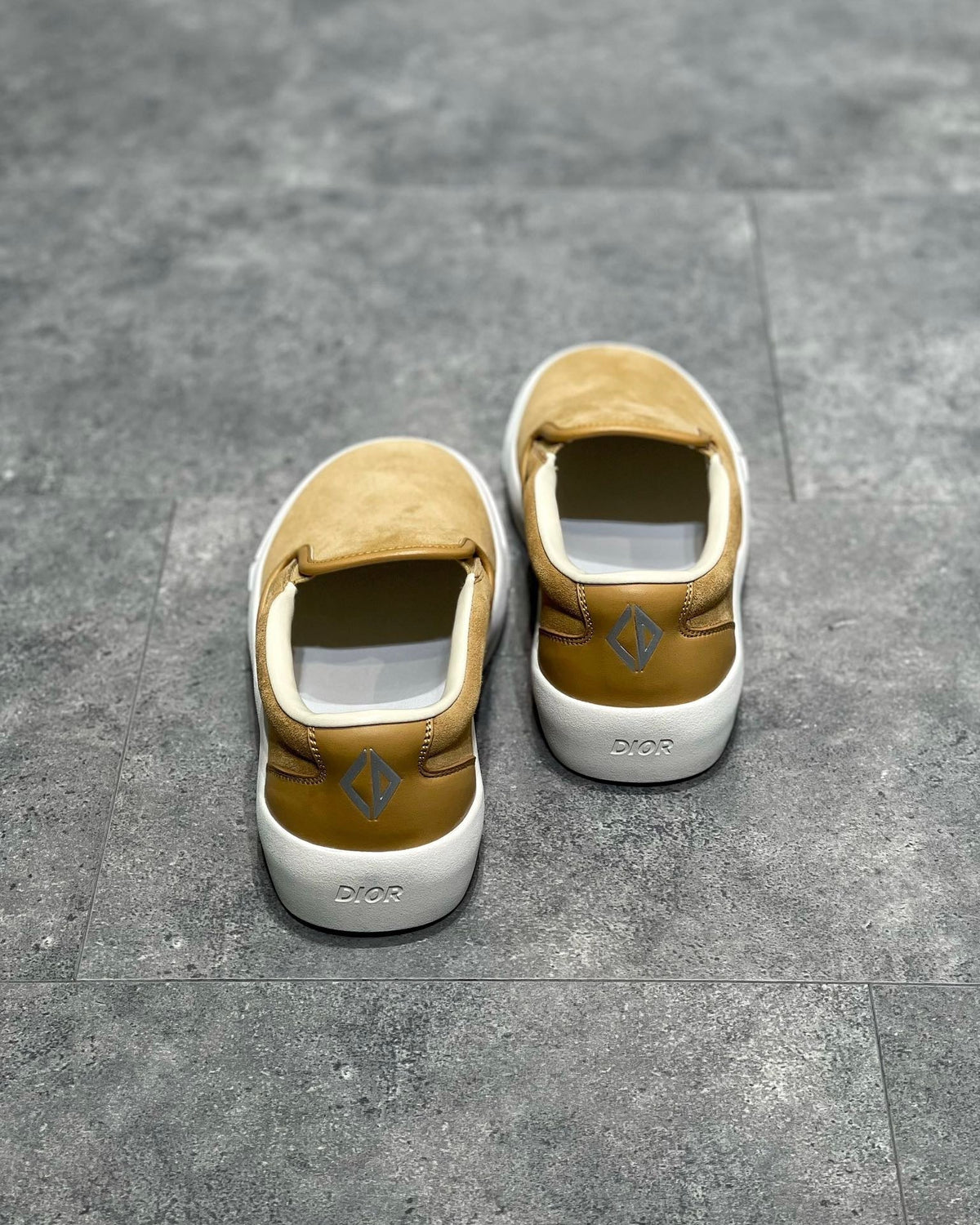 DIO Sneakers