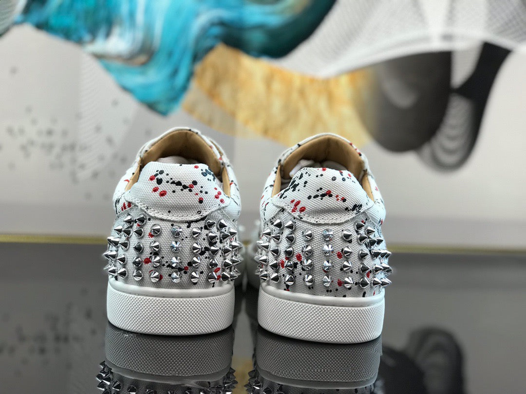Sneakers & Shoes
