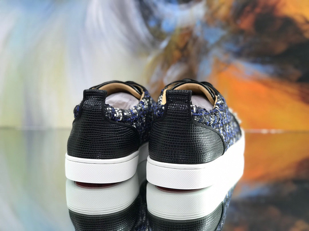 Sneakers & Shoes