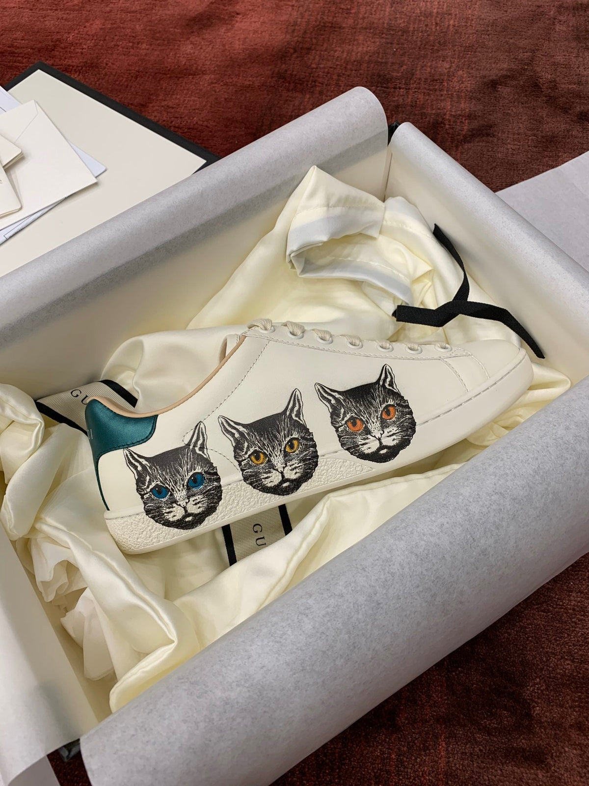 Sneakers & Shoes