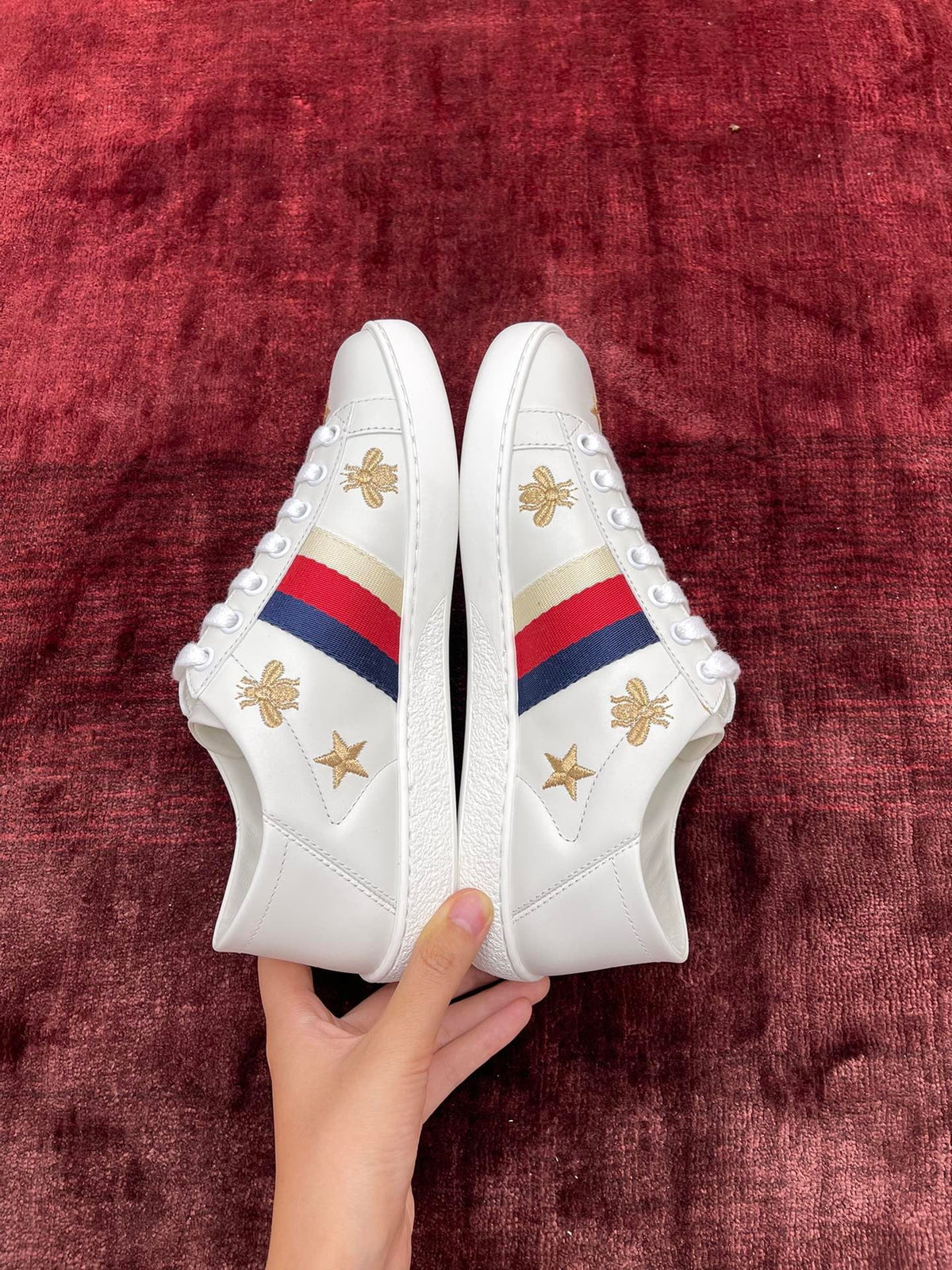 Sneakers & Shoes