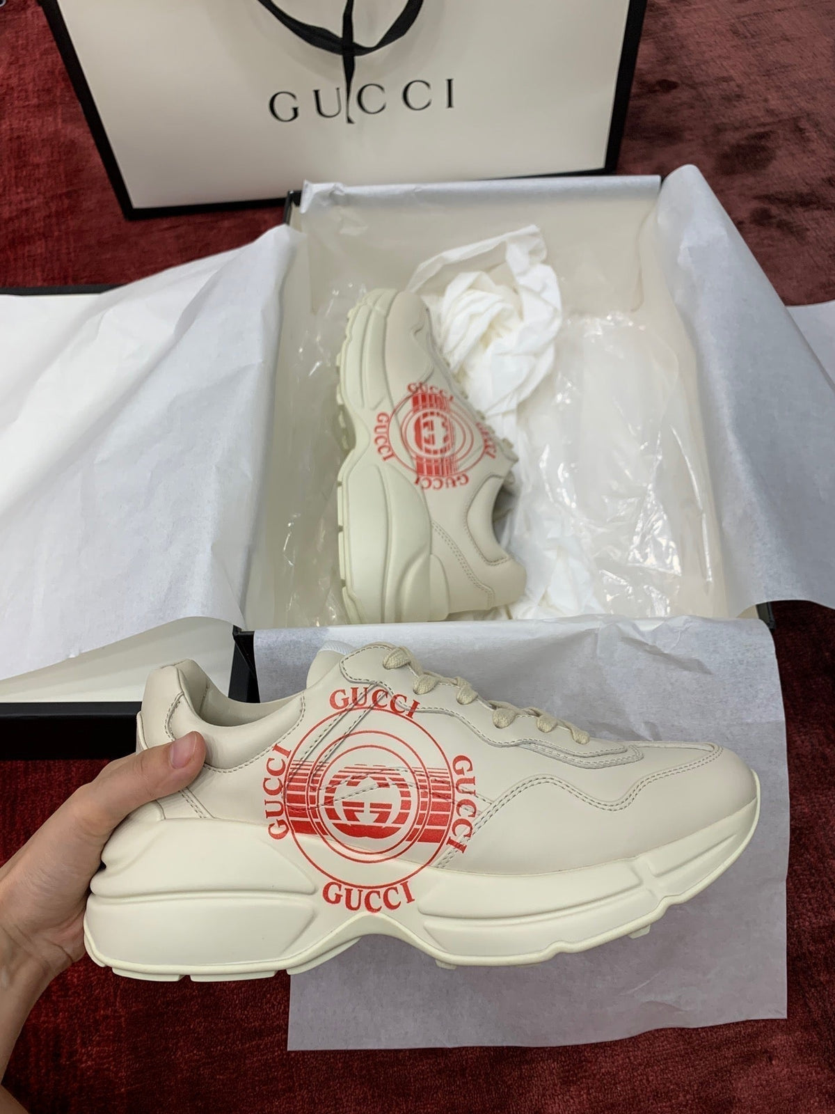 Sneakers & Shoes
