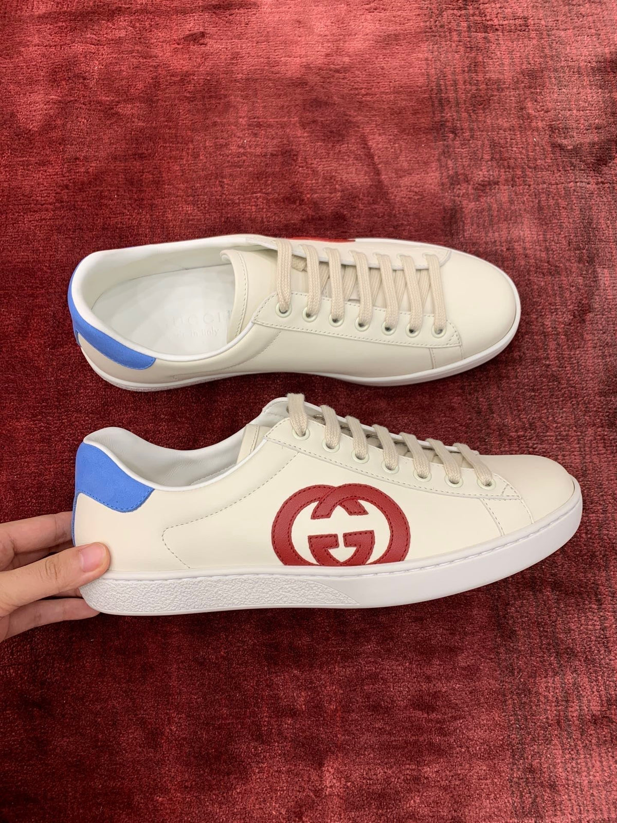 Sneakers & Shoes