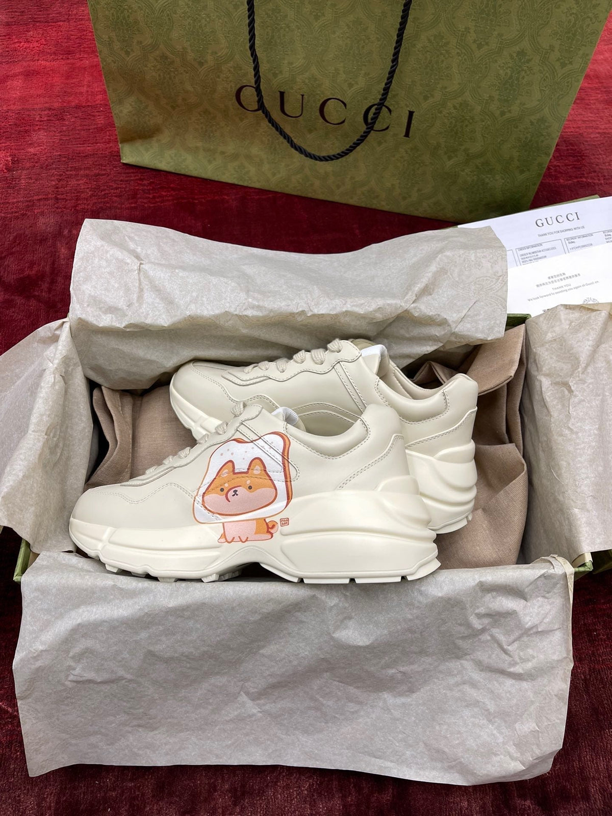 Sneakers & Shoes