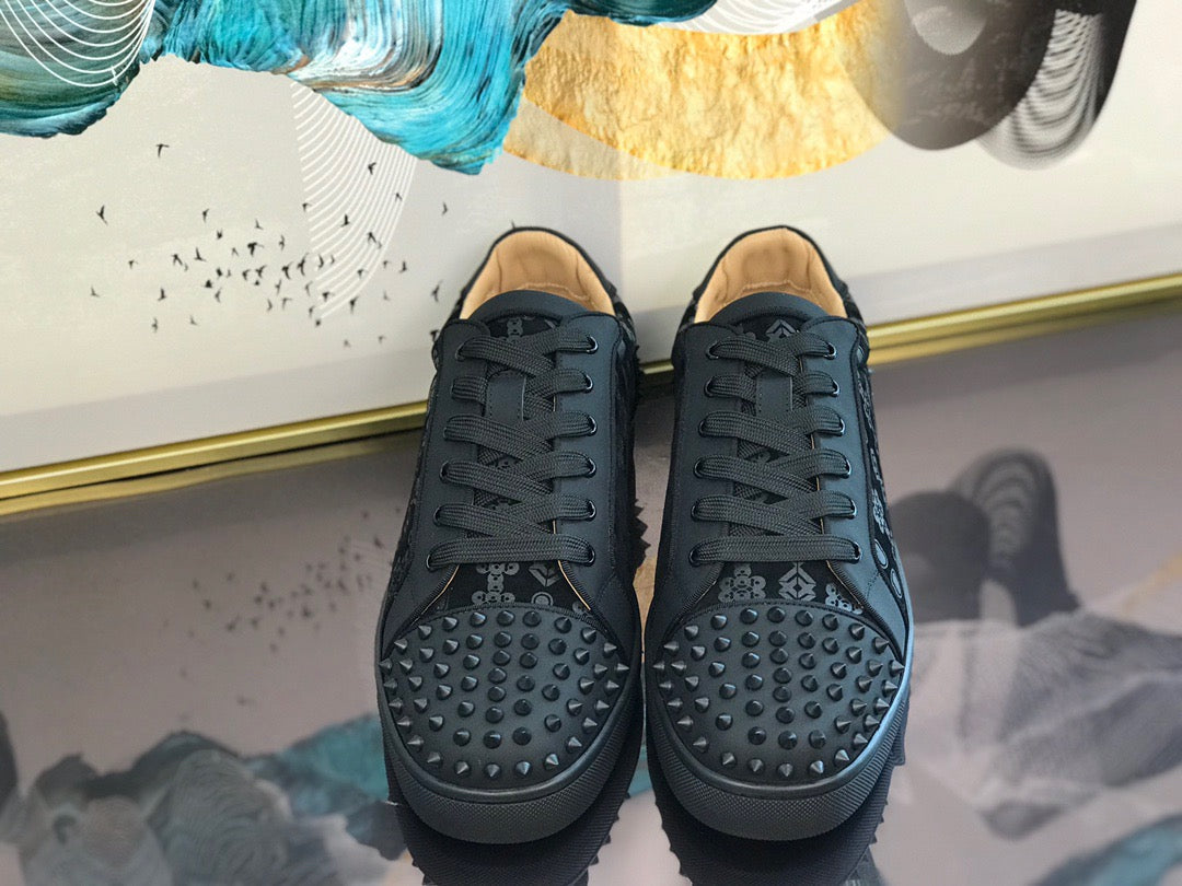 Sneakers & Shoes