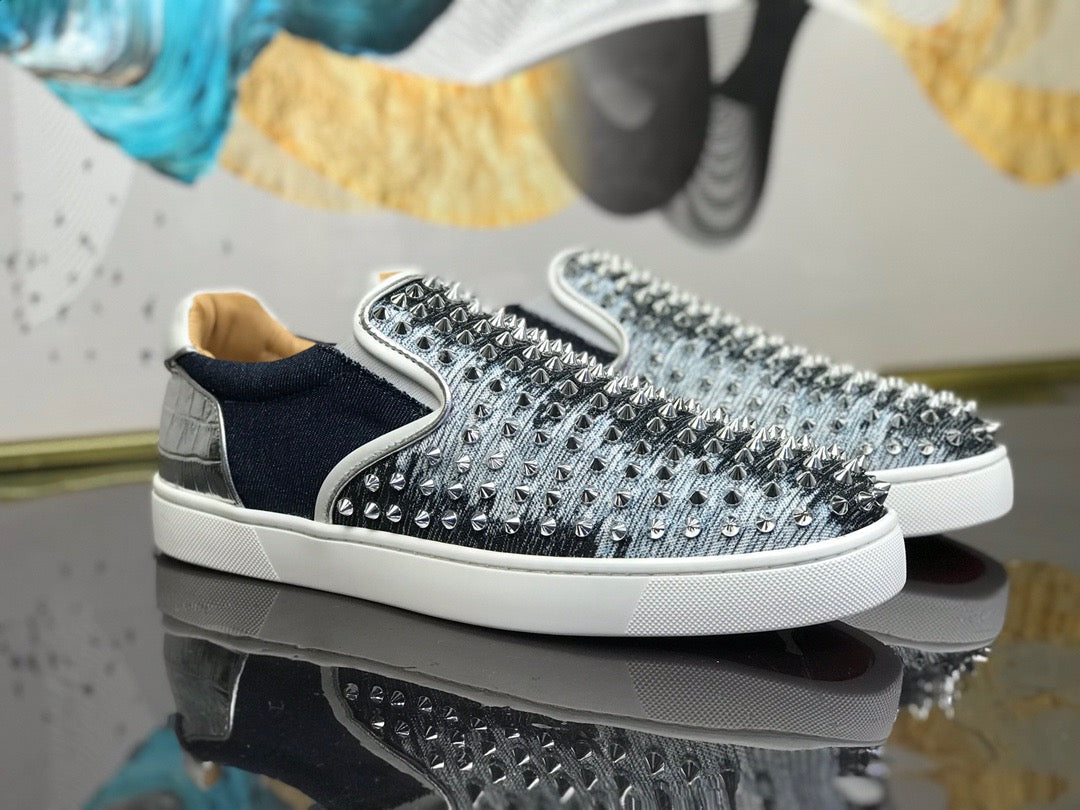Sneakers & Shoes
