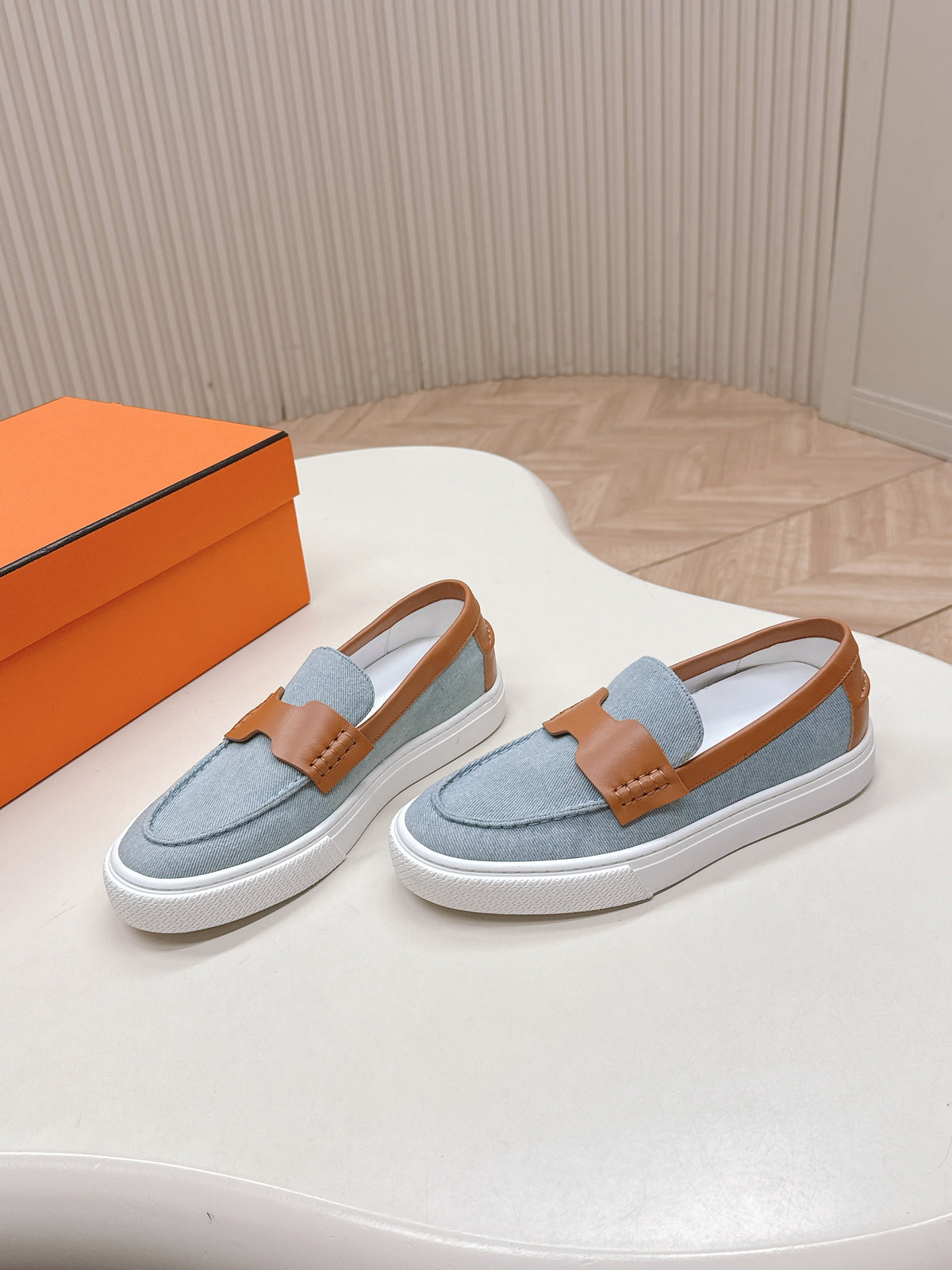 HM 25S SLIP-ON IN BLUE DENIM AND BROWN LAMBSKIN