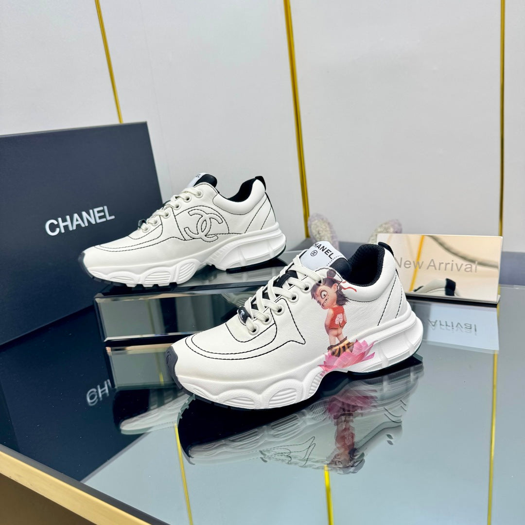 TRAINERS SNEAKER IN WHITE CALFSKIN WITH STICKER 238624