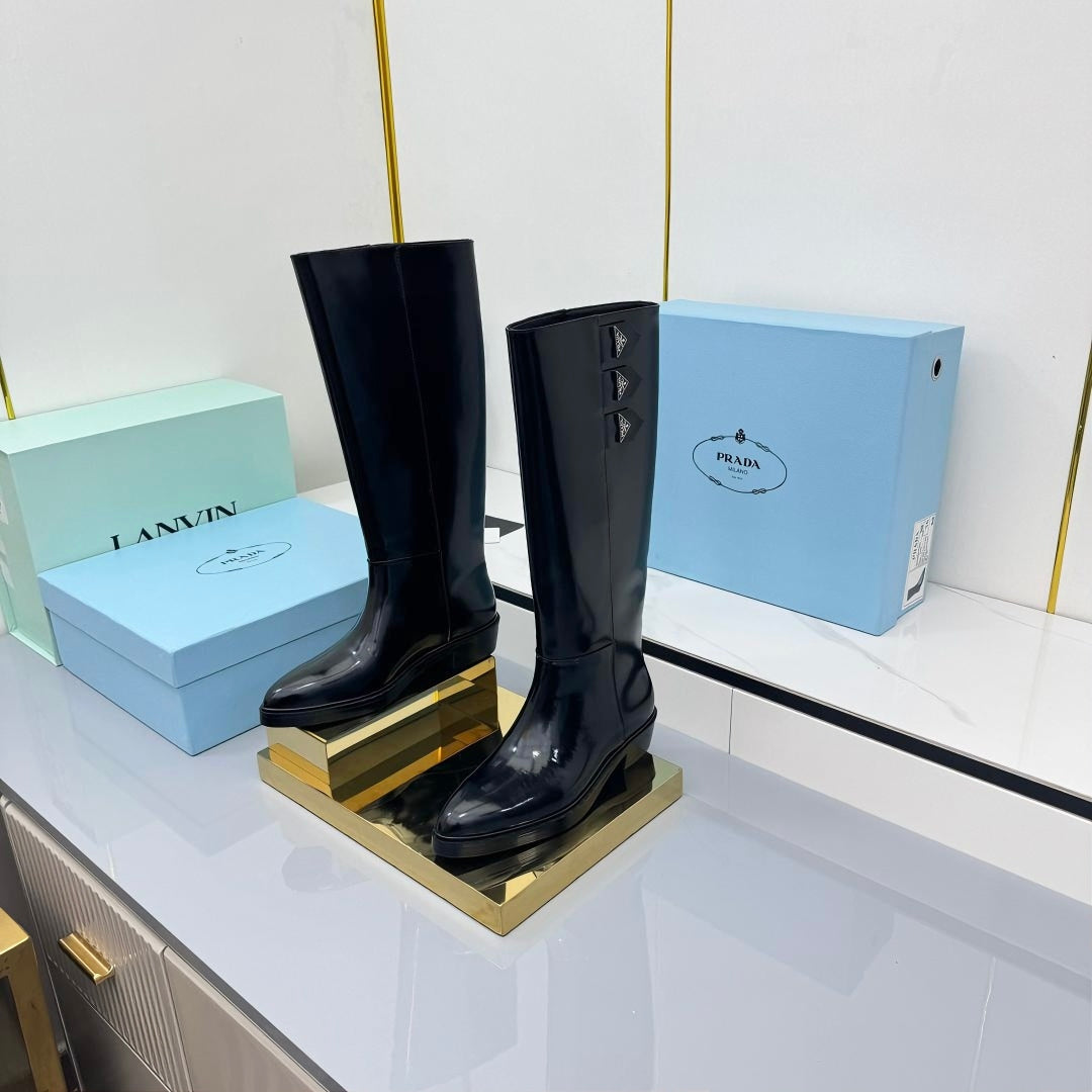 PRADA 25S CHUNKY SOLE TALL BOOTS MARTIN 50MM IN BLACK GLOSSY CALFSKIN