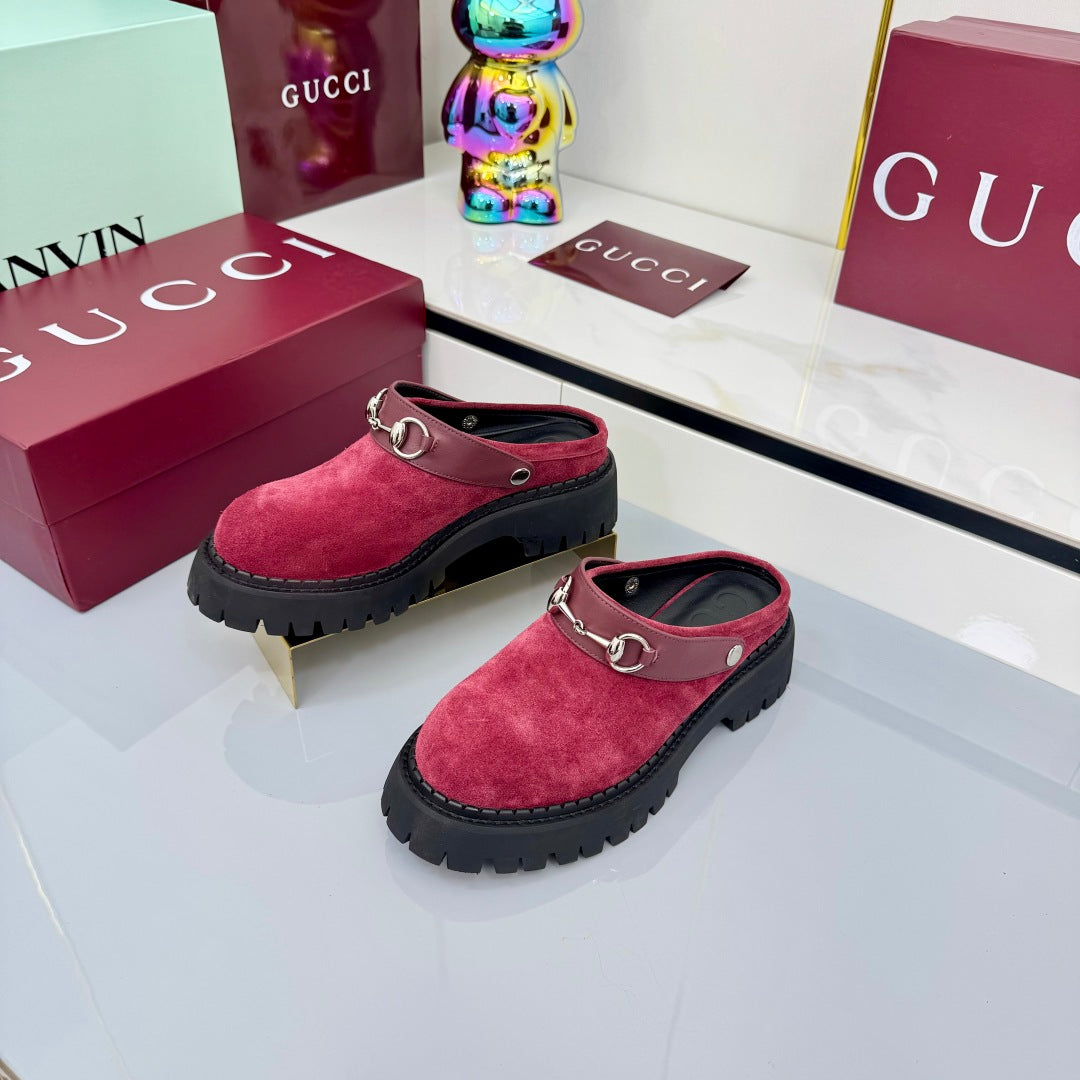 GG PLATFORM MULES 25S IN RED SUEDE