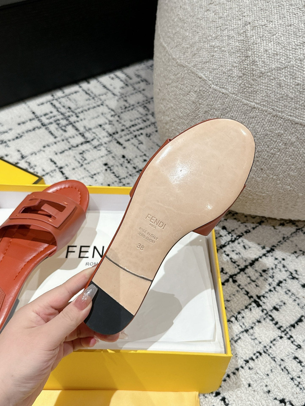 FF Baguette Rust Leather Slide