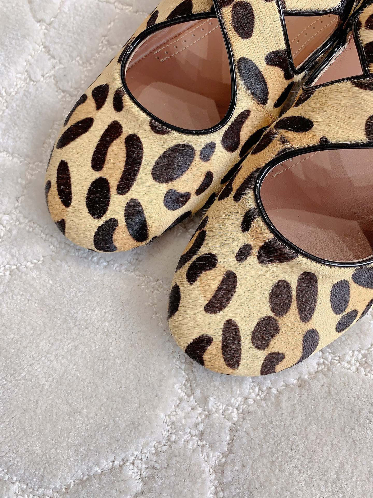 ALAIA CRISS CROSS BALLET FLAT IN LEOPARD LAMBSKIN WITH SILVER HARDWARE