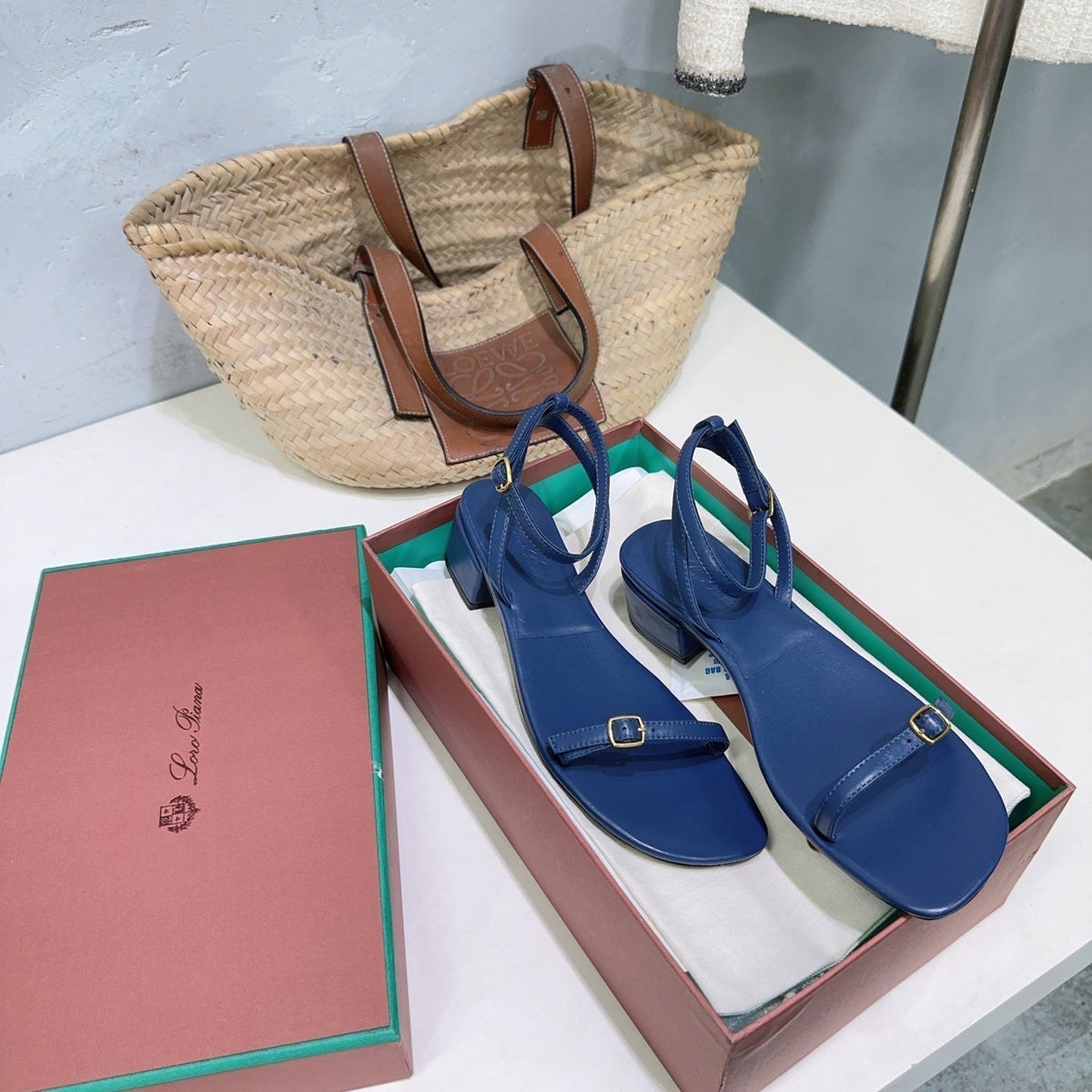 LP MINDIL SANDAL 25 IN COBALT BLUE LAMBSKIN
