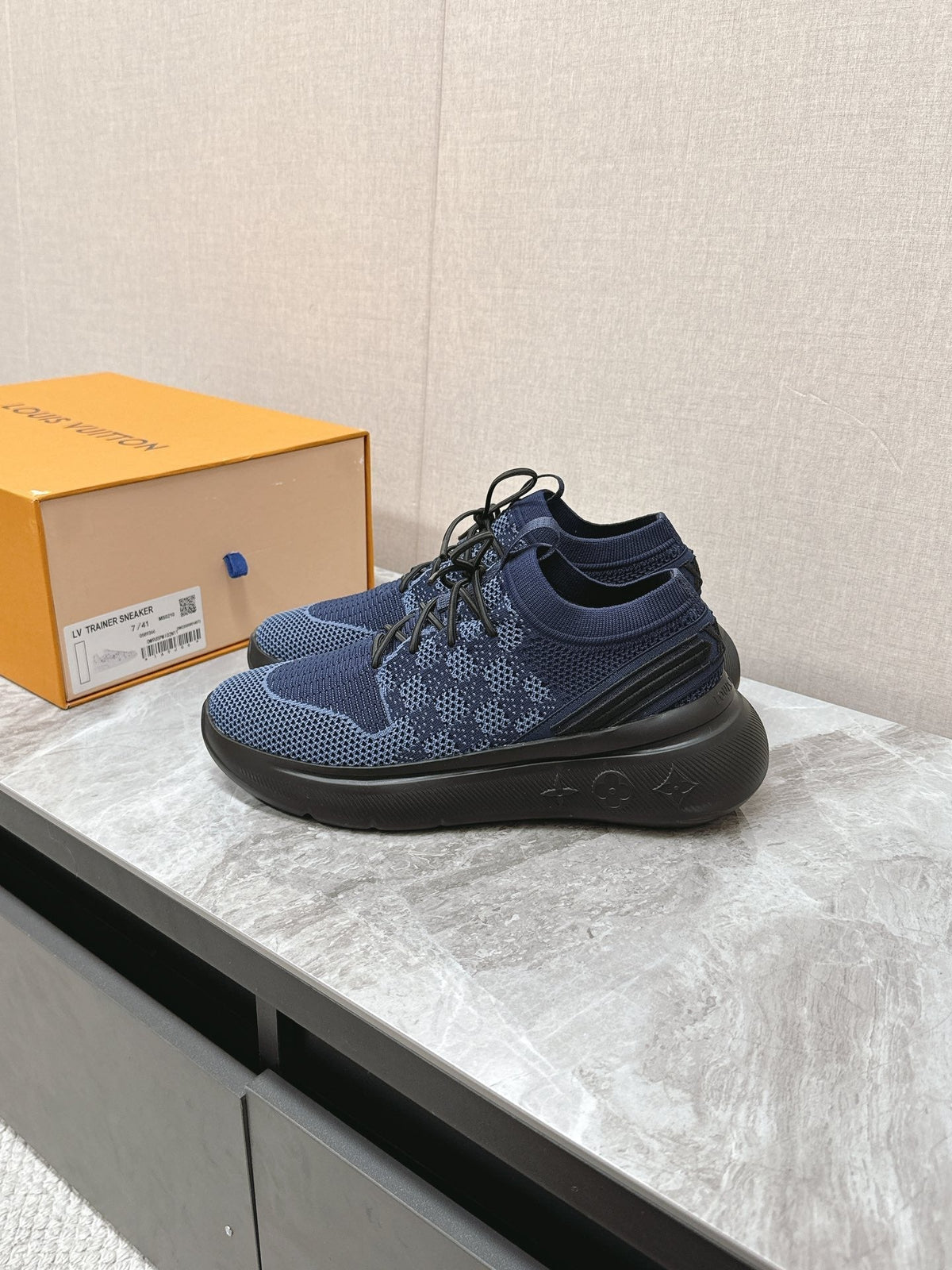 SNEAKERS IN MIDNIGHT BLUE DAMIER ELASTIC FABRIC
