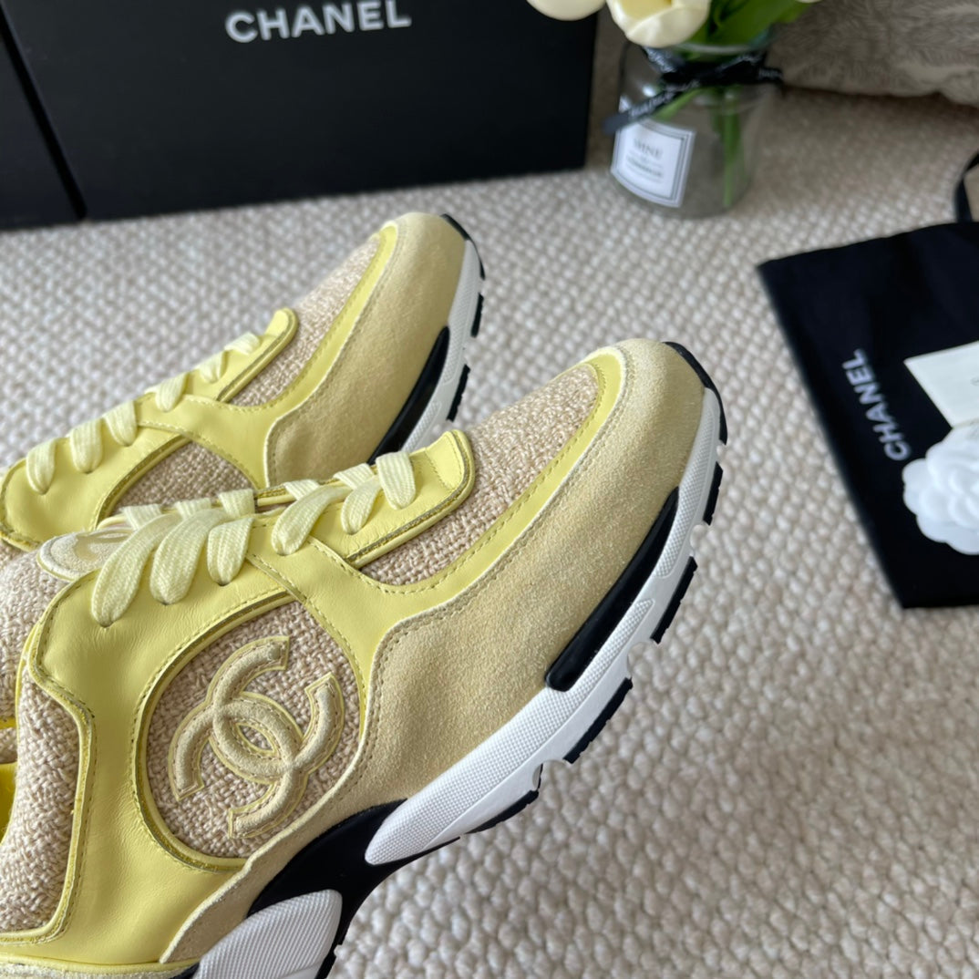 CC SNEAKER IN LIGHT YELLOW WOOL TWEED AND SUEDE