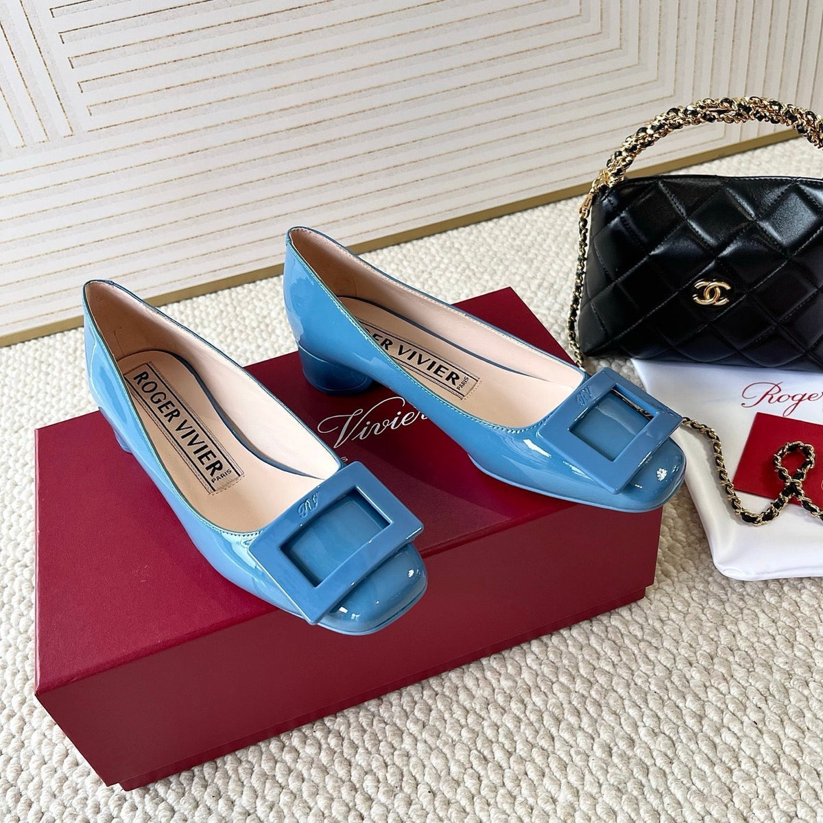 U LOOK BALLERINAS IN BLUE GLOSSY CALFSKIN