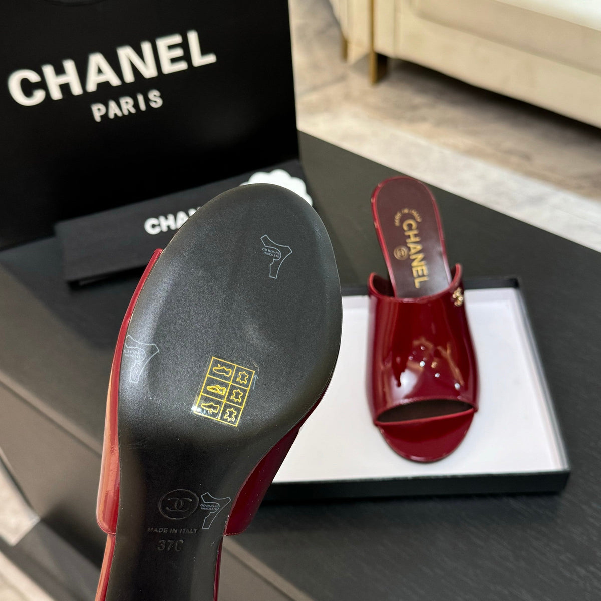 PEEP TOE MULE 85MM IN WINE RED PATENT CALFSKIN