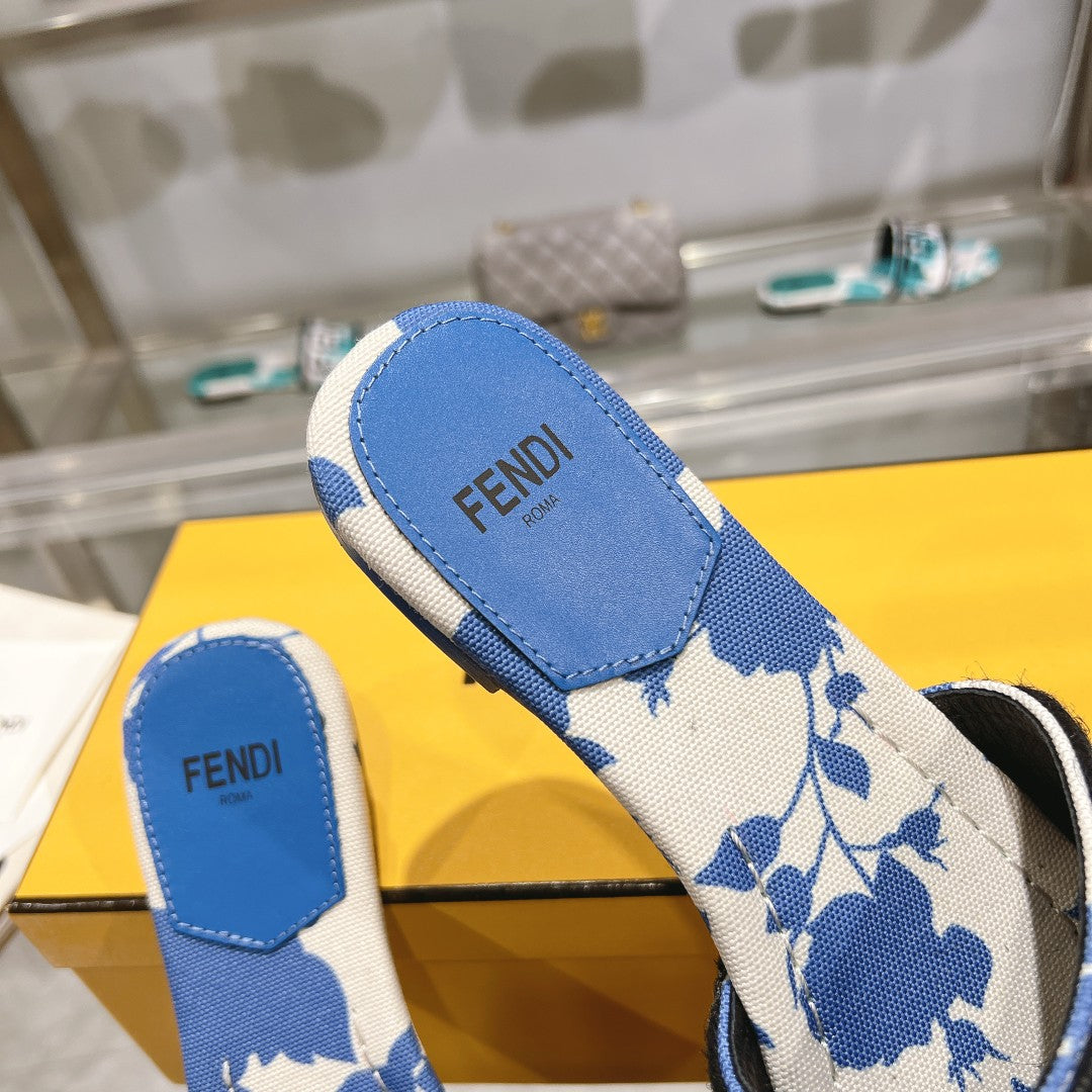 FF Women Signature Slides Blue White Canvas Slide