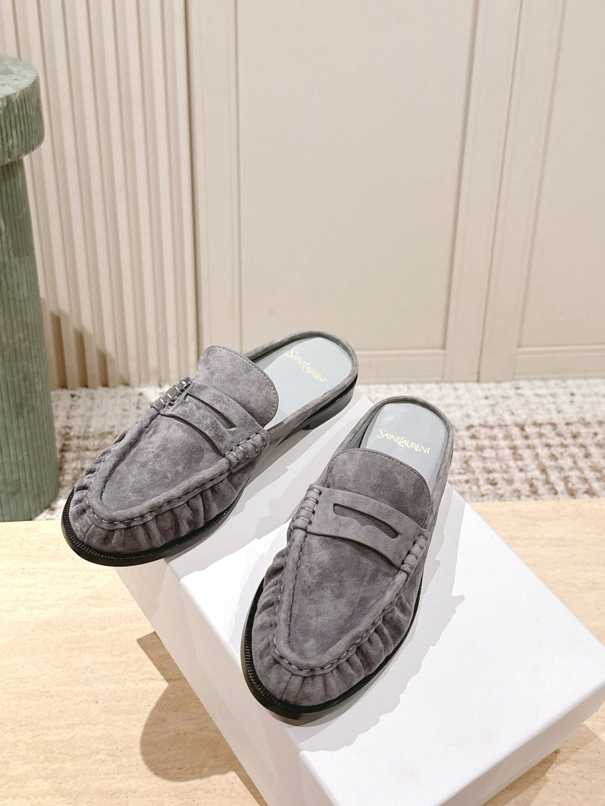 YSL 25S LOAFER MULE IN GRAY SUEDE