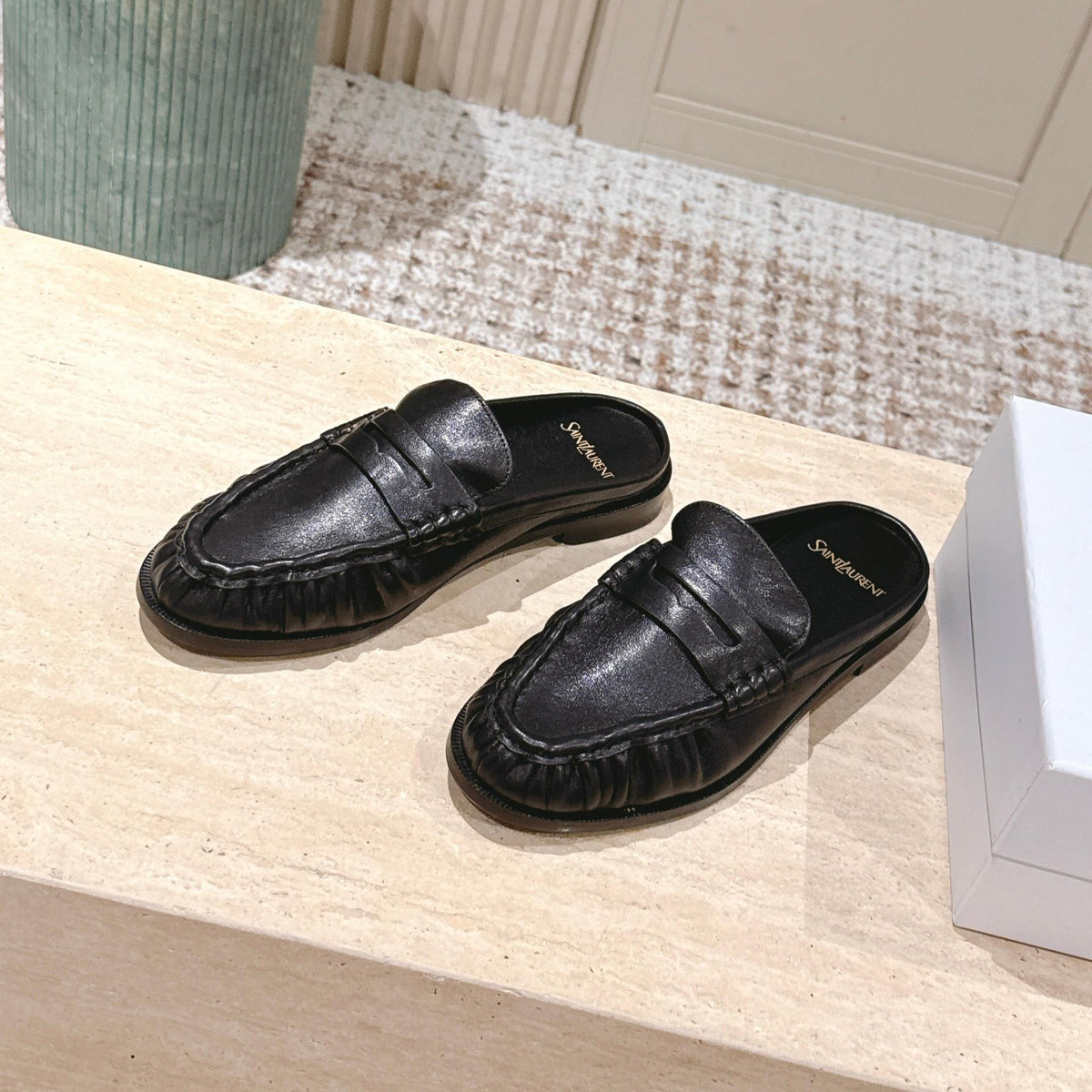 YSL 25S LOAFER MULE IN BLACK CALFSKIN