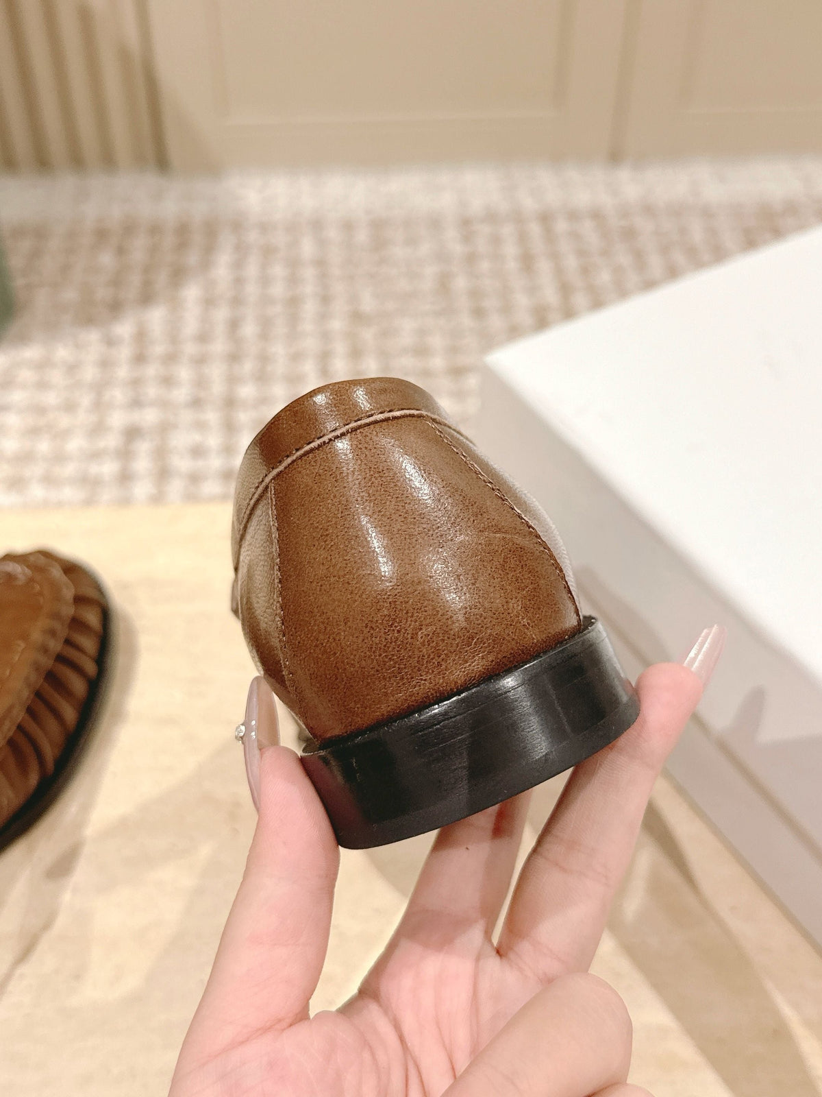 YSL 25S SAINT LAURENT LOAFERS IN BROWN CALFSKIN WITH SMALL LOGO