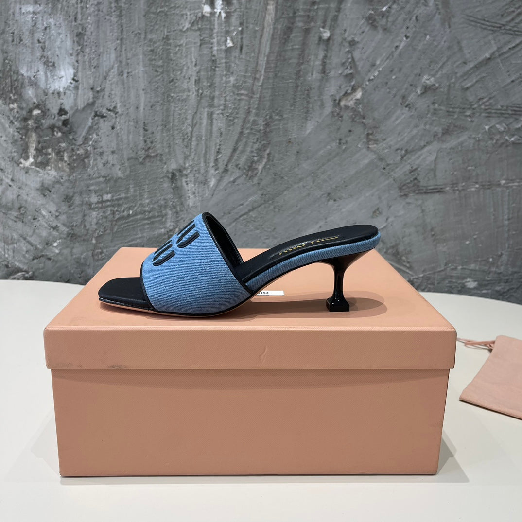 BLACK HIGH HEEL WITH AZURE BLUE STRAPS