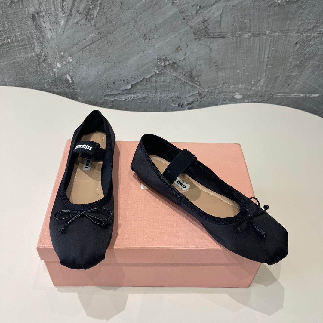 BALLET FLAT SHOES BLACK GLOSSY SHEEPSKIN