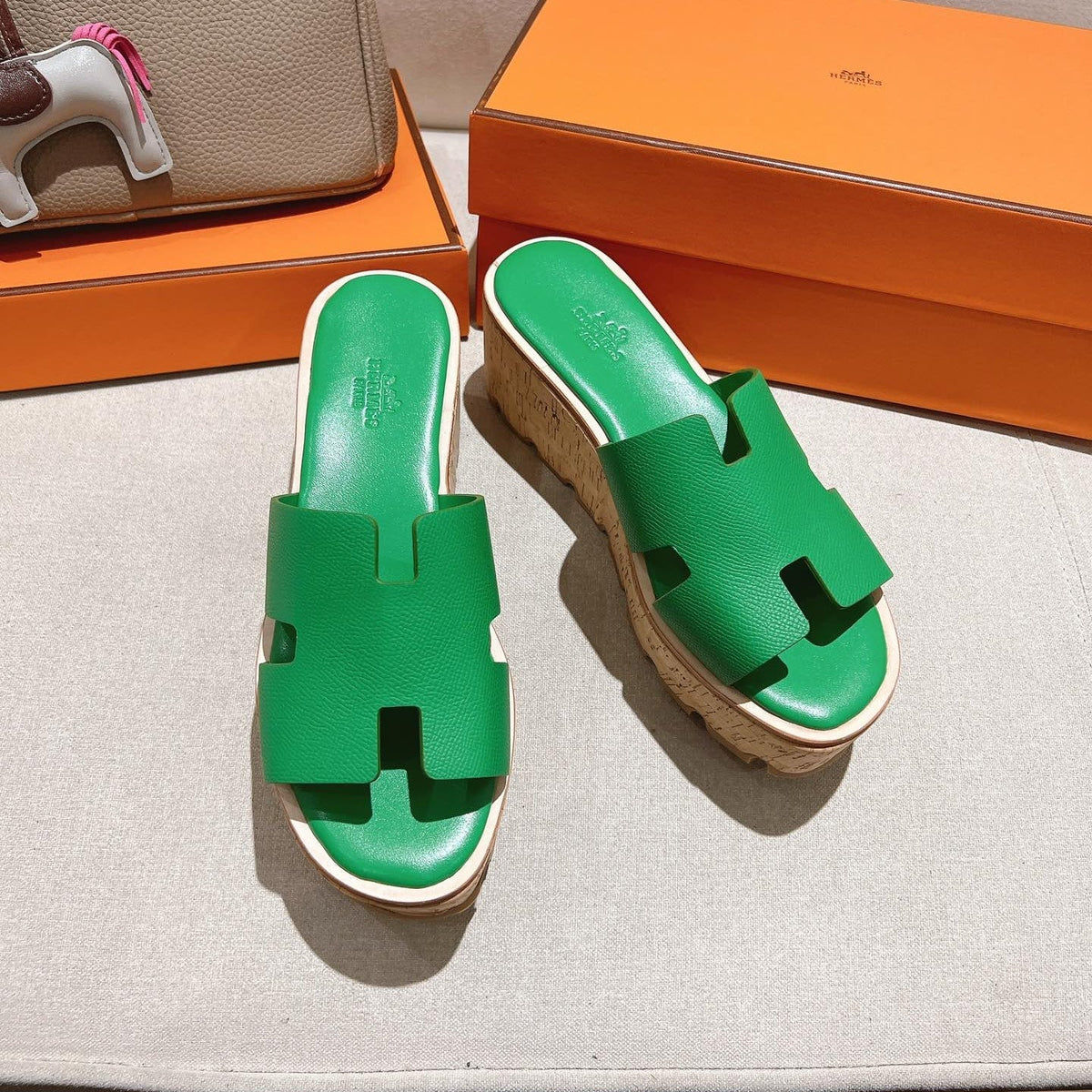 HM 25S HIGH WEDGE SANDALS IN GREEN LAMBSKIN STYLE 25